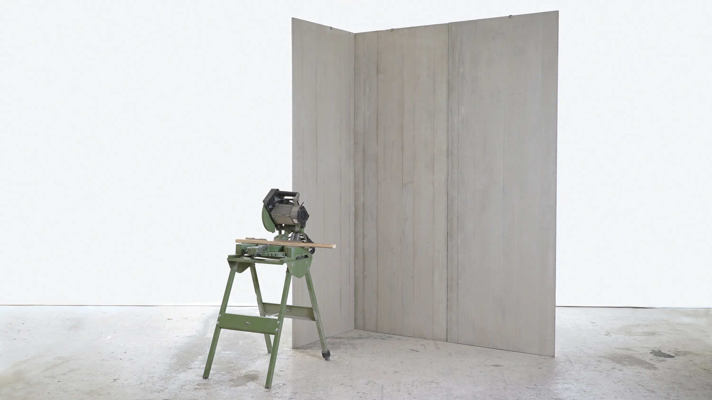 Dade Design AG concrete works Beton - dade PANEL WOOD 1