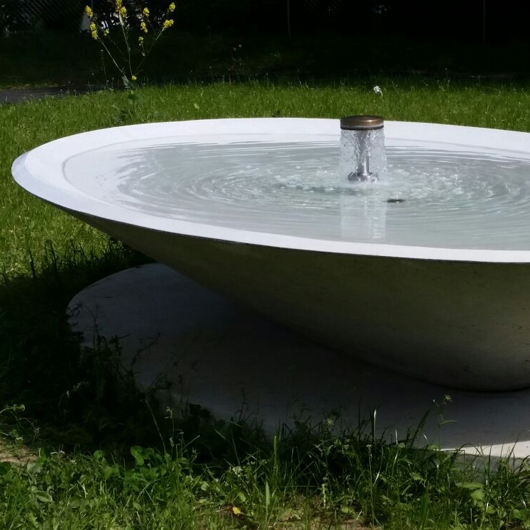 Produkt Brunnen | dade BETONBRUNNEN CUSTOM MADE des Herstellers Dade Design AG concrete works Beton anzeigen