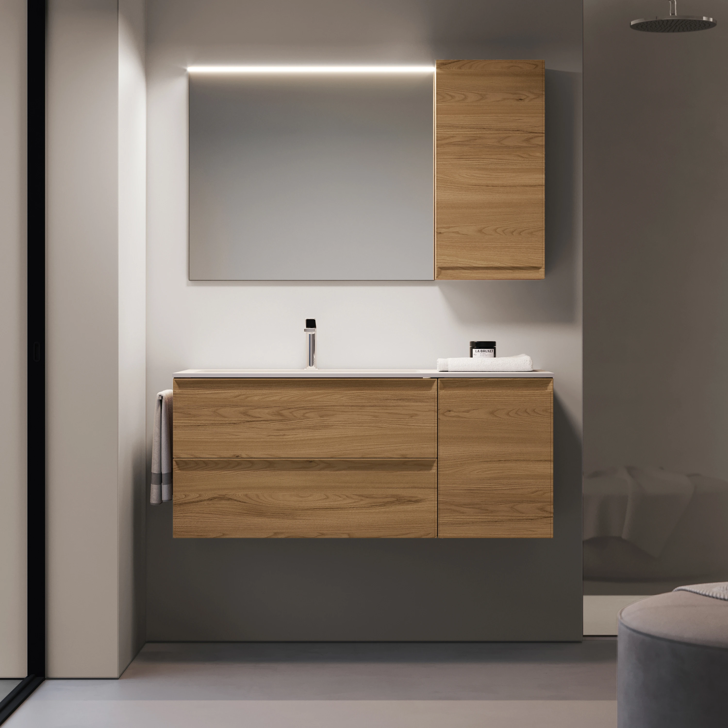 SPACE-SAVING BATHROOM FURNITURE