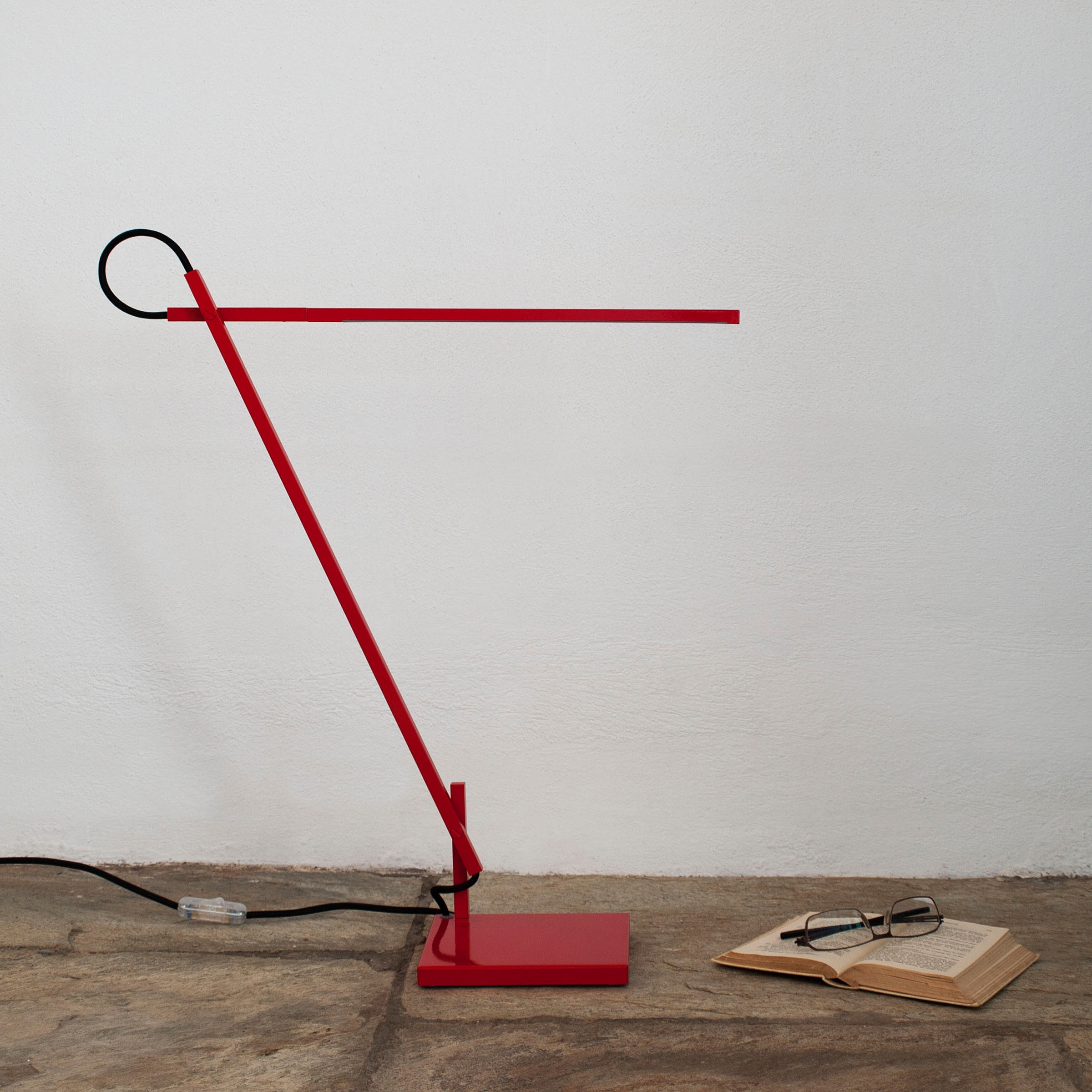 Linelight Red