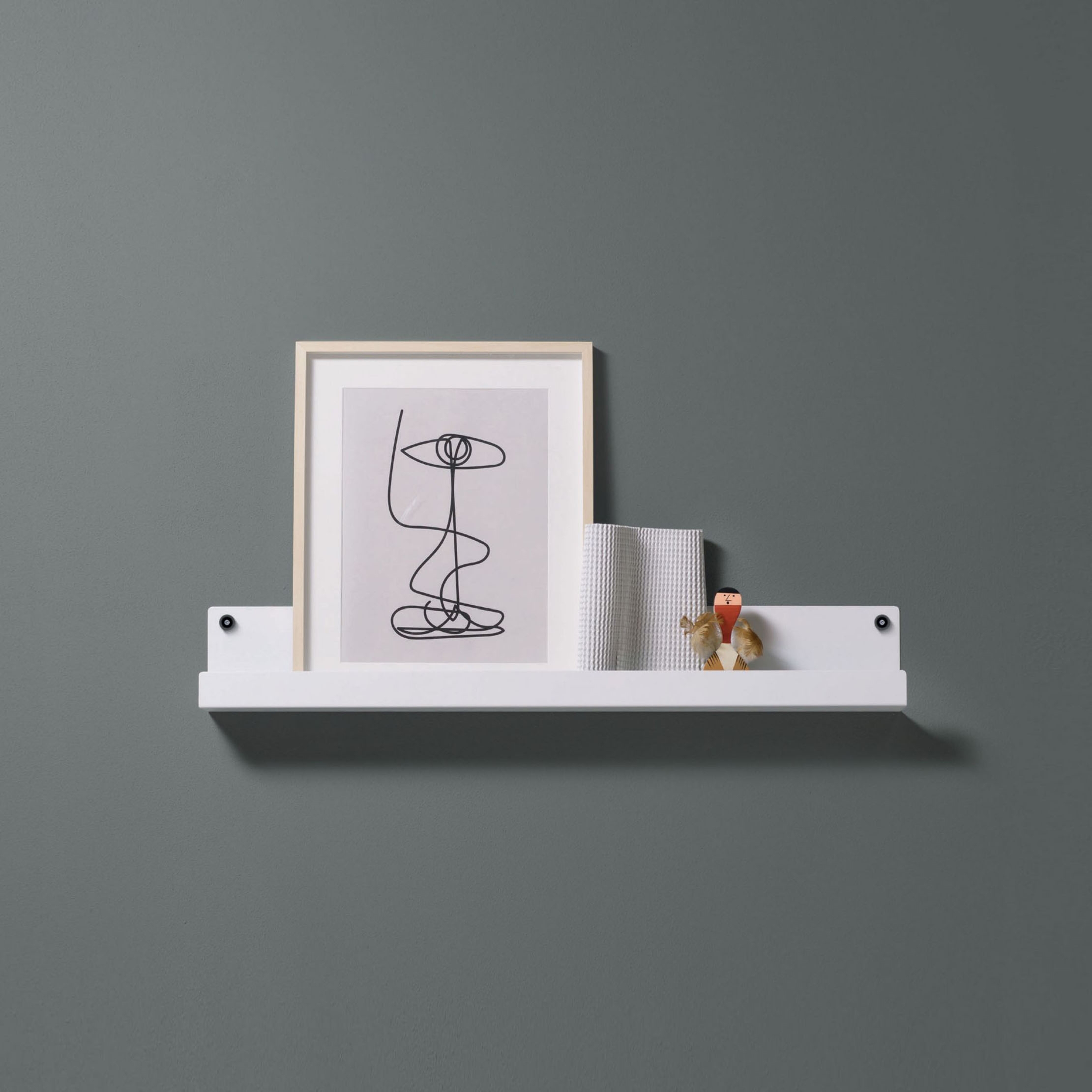 Display product Metal wall shelf from manufacturer Quinti Sedute