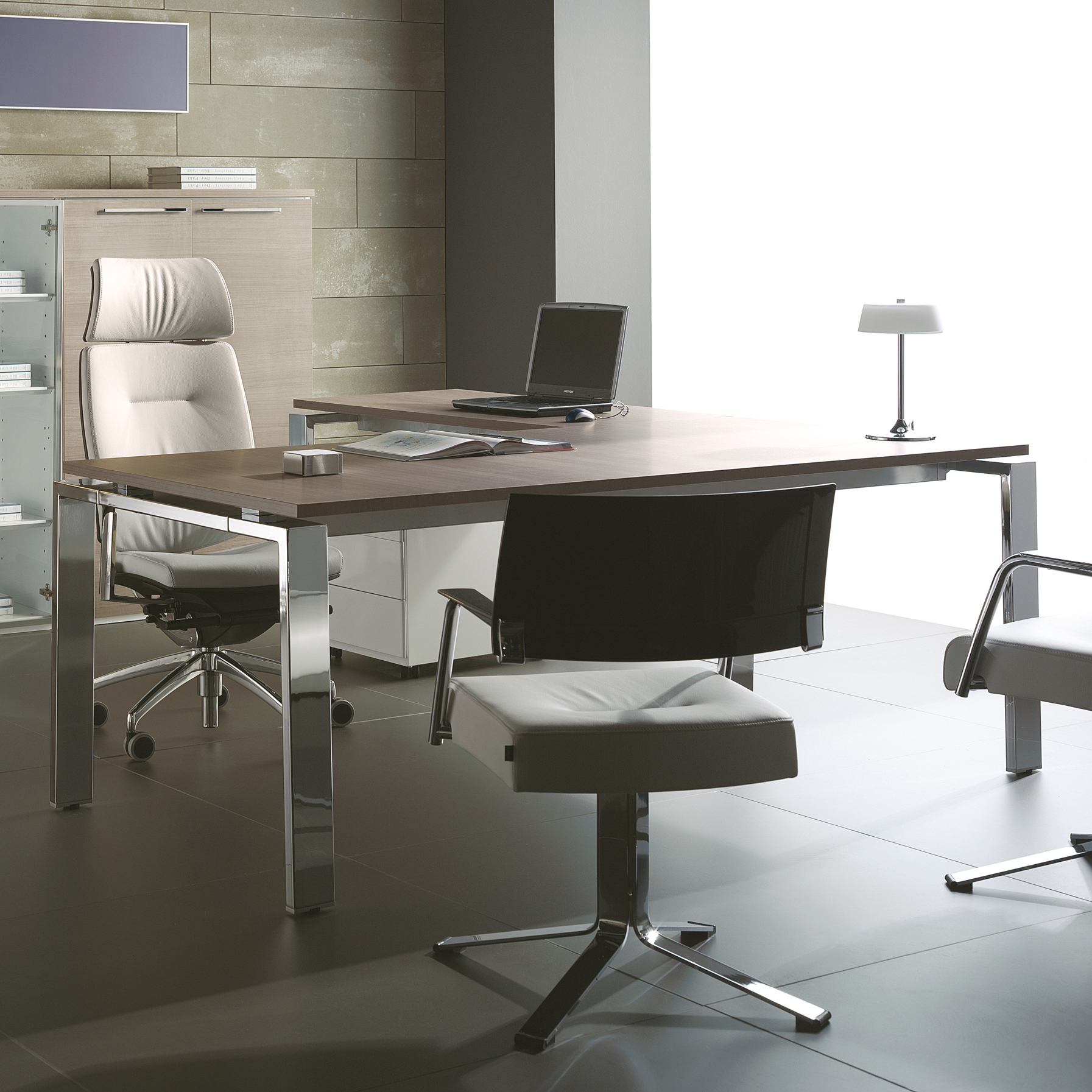 Display product Concepto Free | Cromo | Teka Ceniza from manufacturer Ofifran