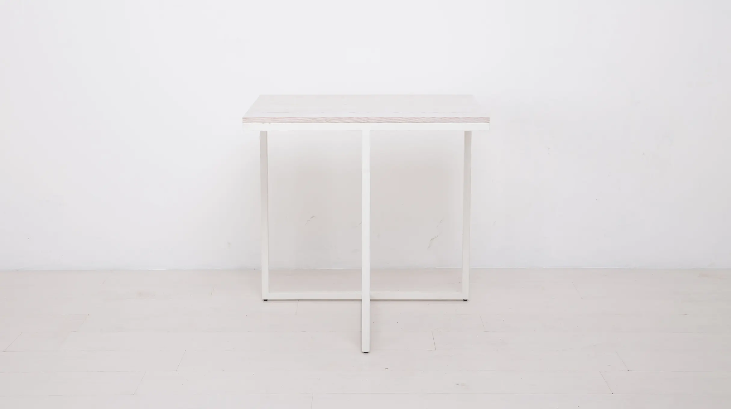 Uhuru Design - Essentials Cafe Table