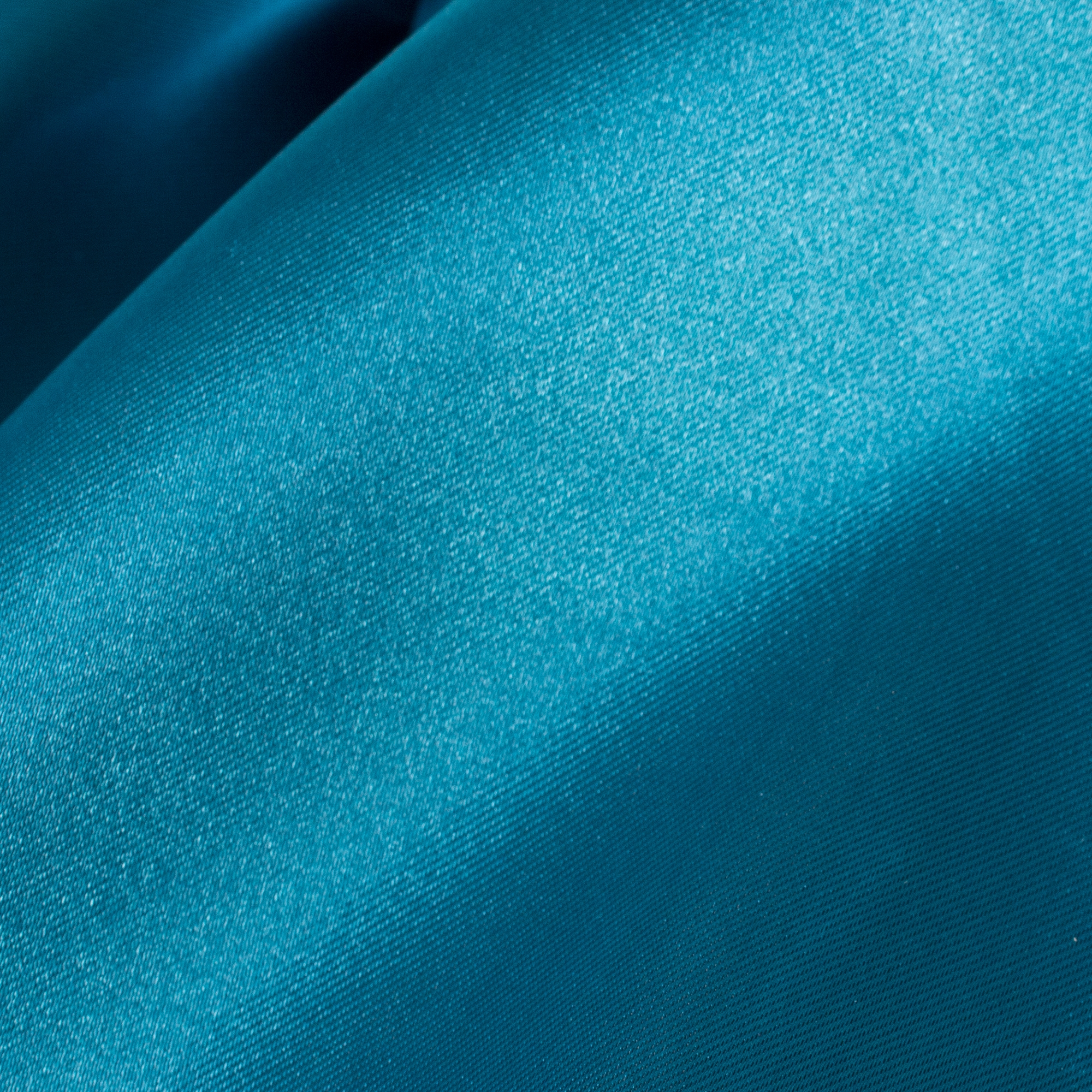 Glamour DIMOUT | 5550