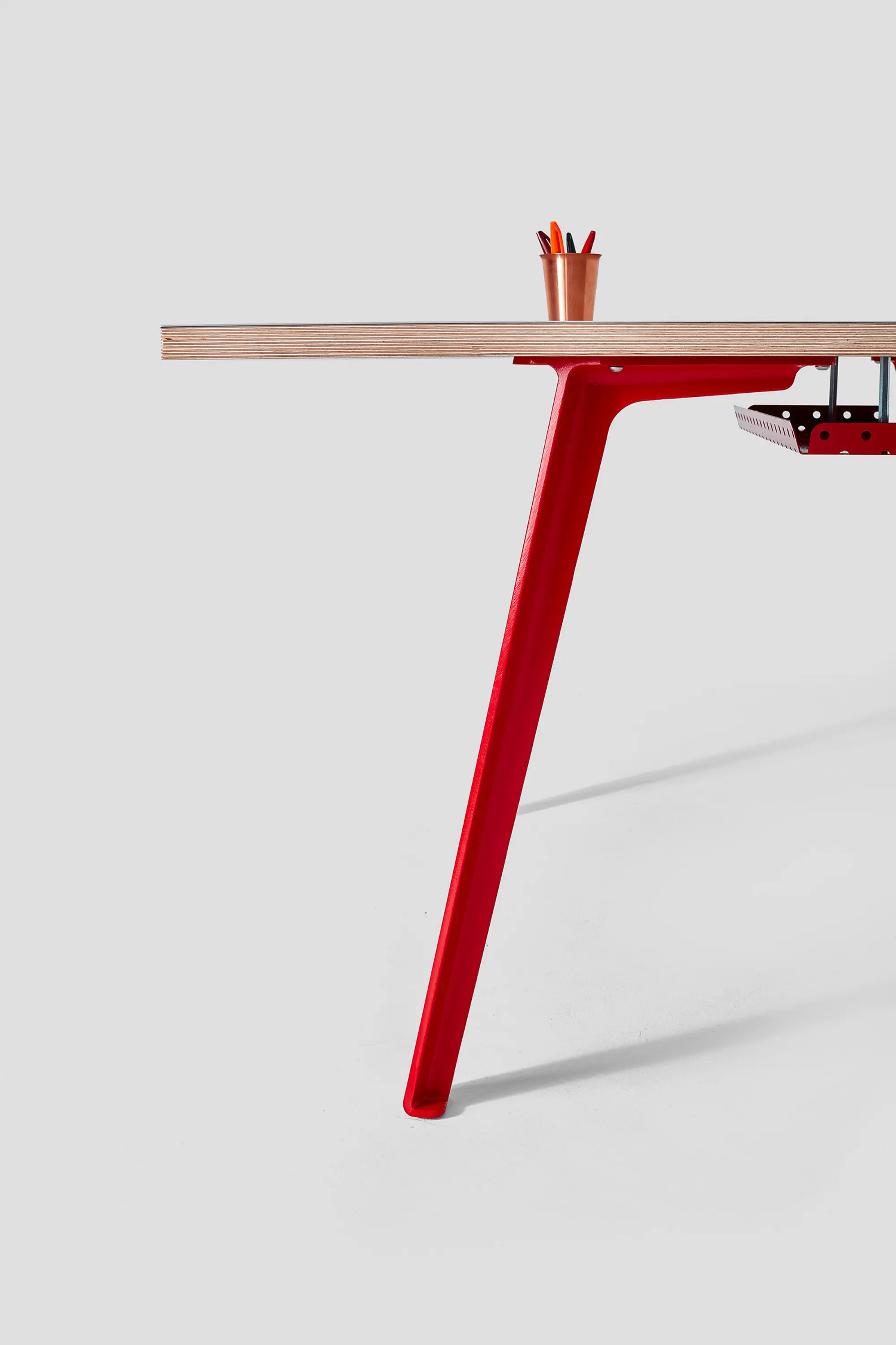 VG&P - Canteen Table Console
