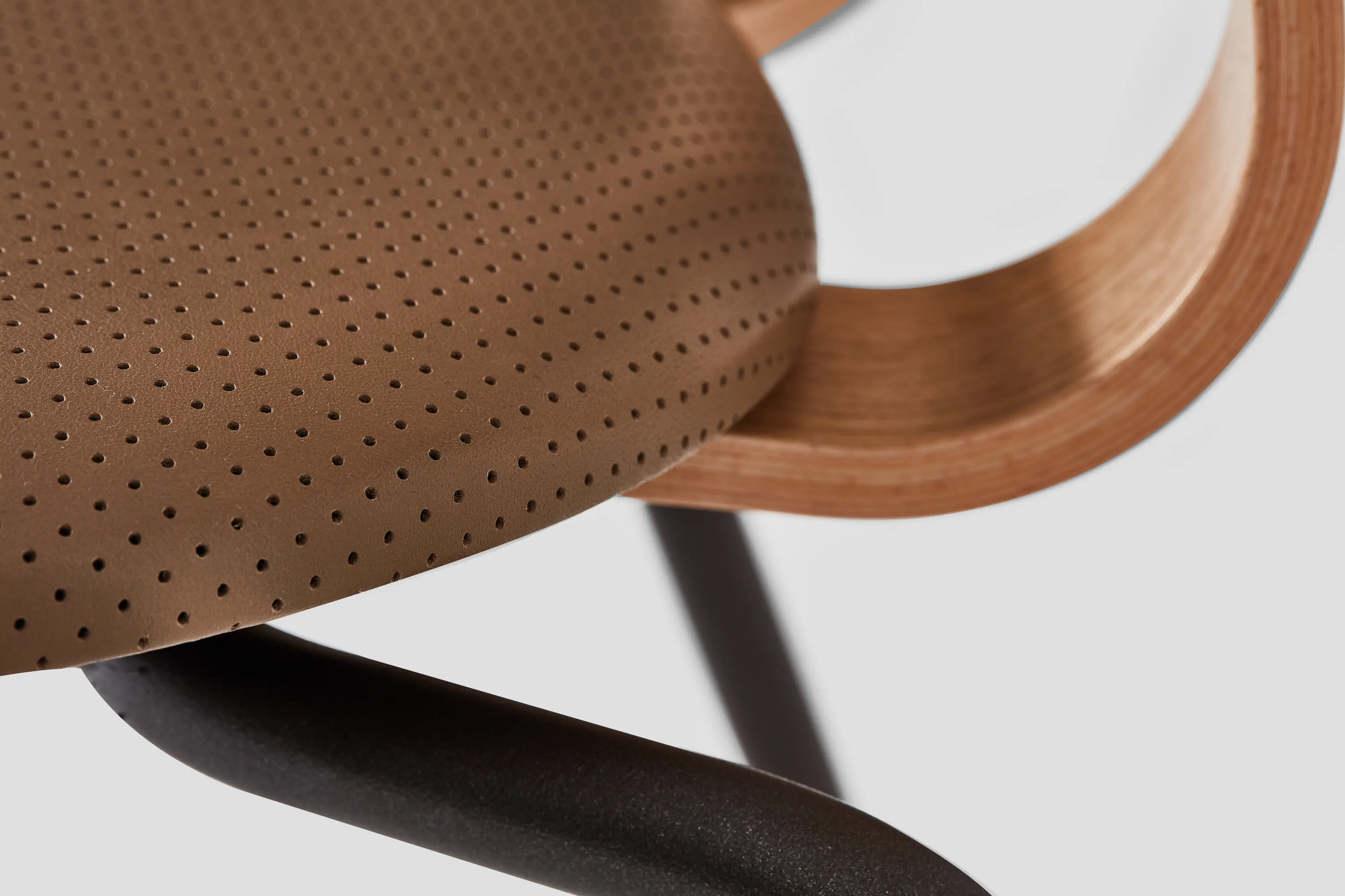 VG&P - HD Chair Stackable
