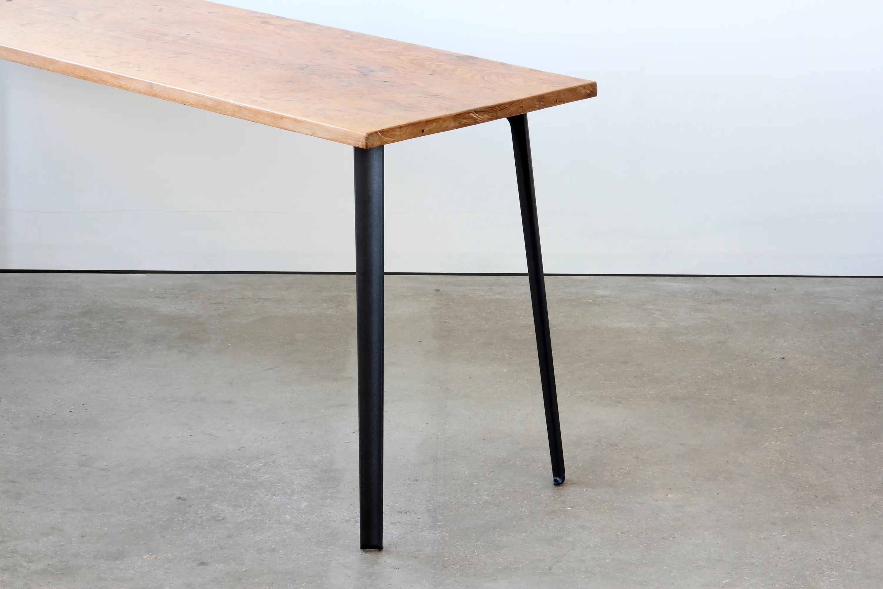 VG&P - Canteen Table Oak