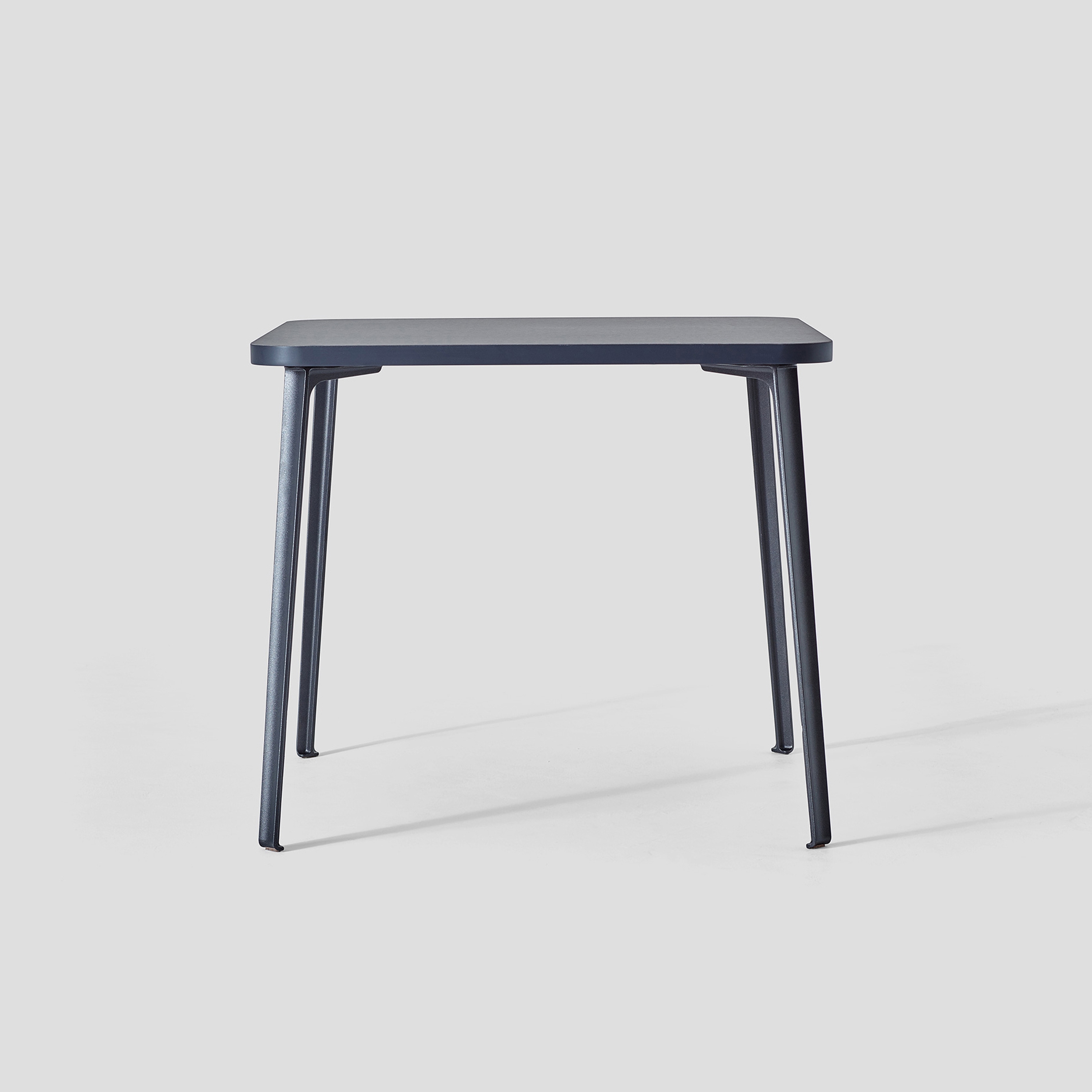 Produkt Canteen Table Lino des Herstellers VG&P anzeigen