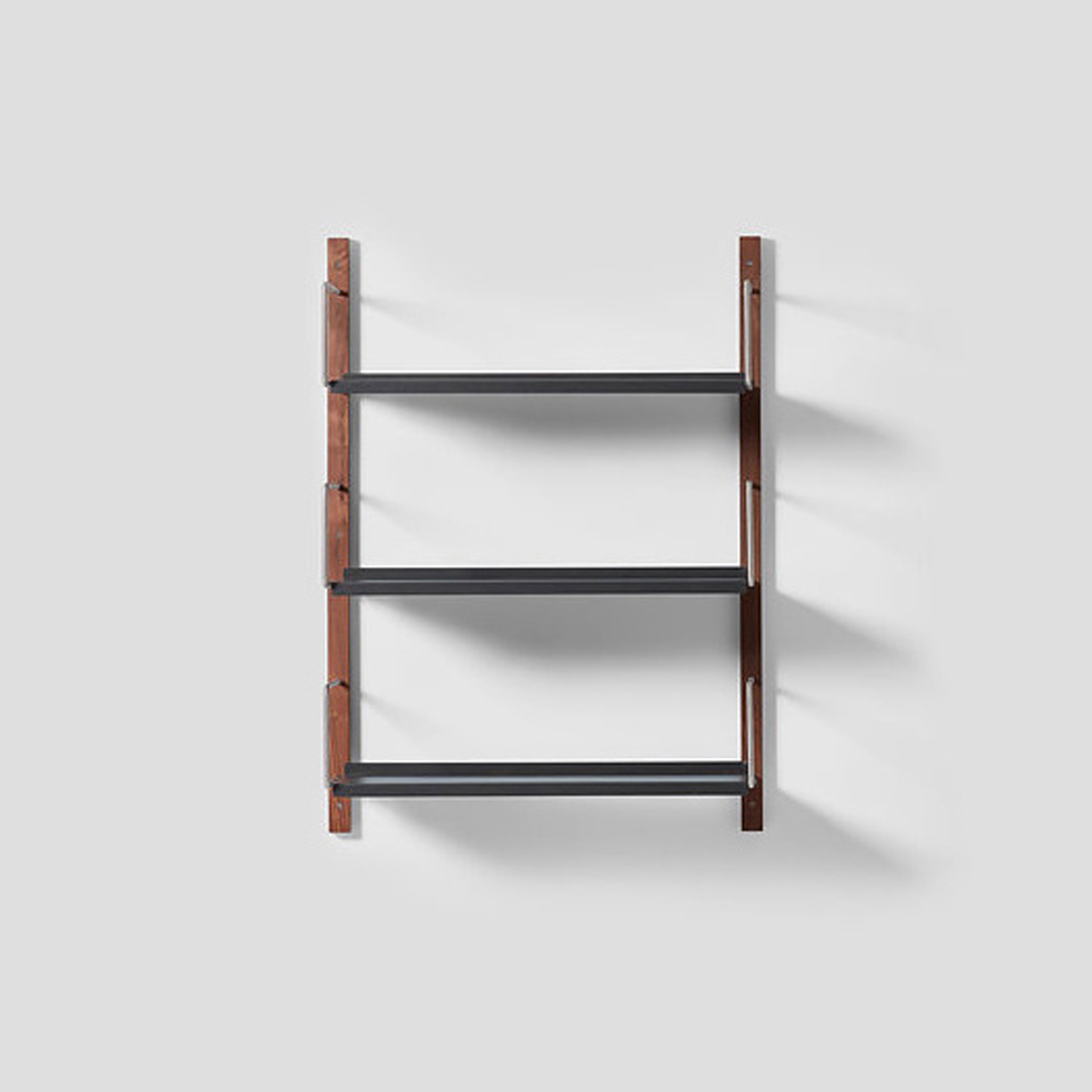 Display product Croquet Wall Shelving 3 Hoop from manufacturer VG&P
