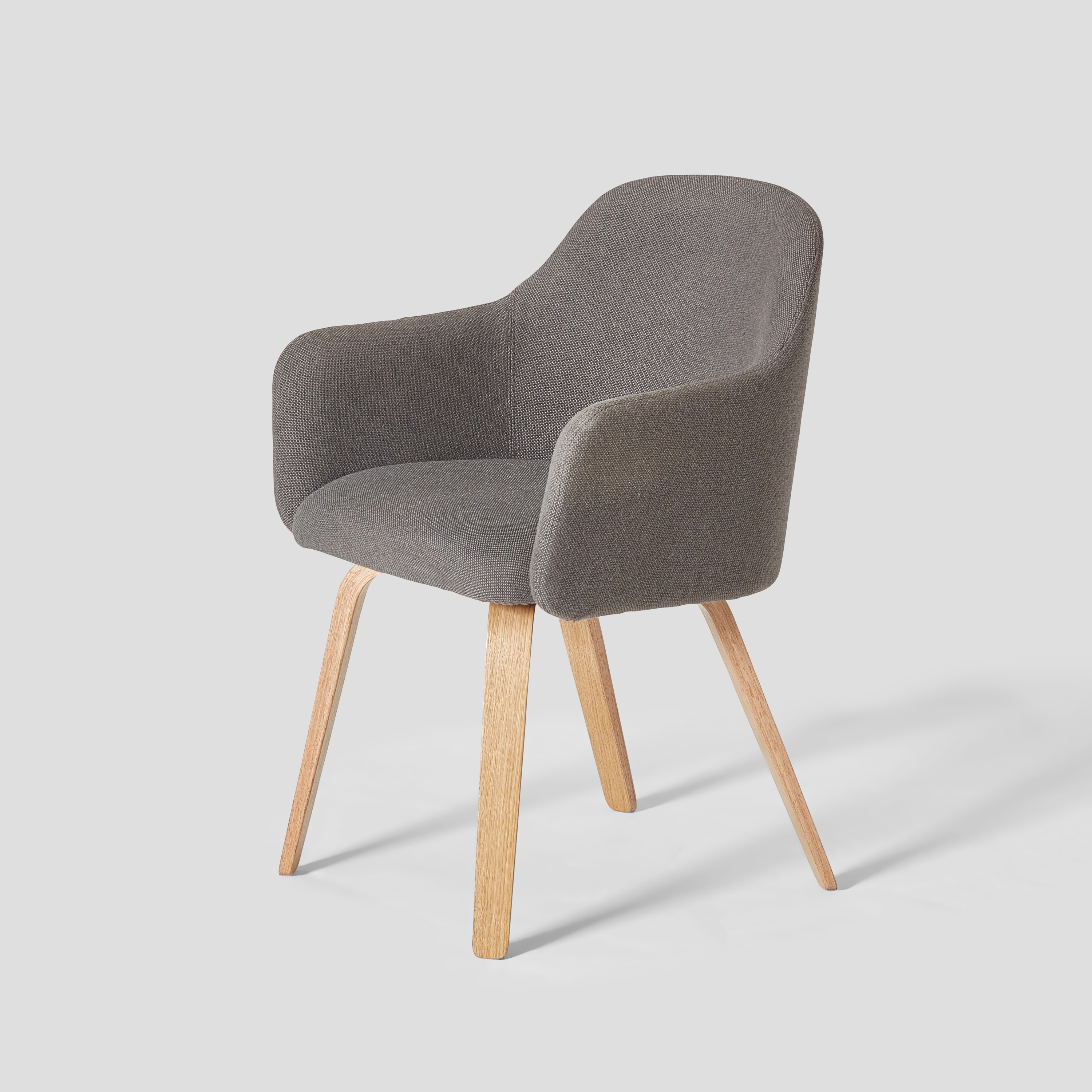 Produkt MT Club Chair Ply des Herstellers VG&P anzeigen