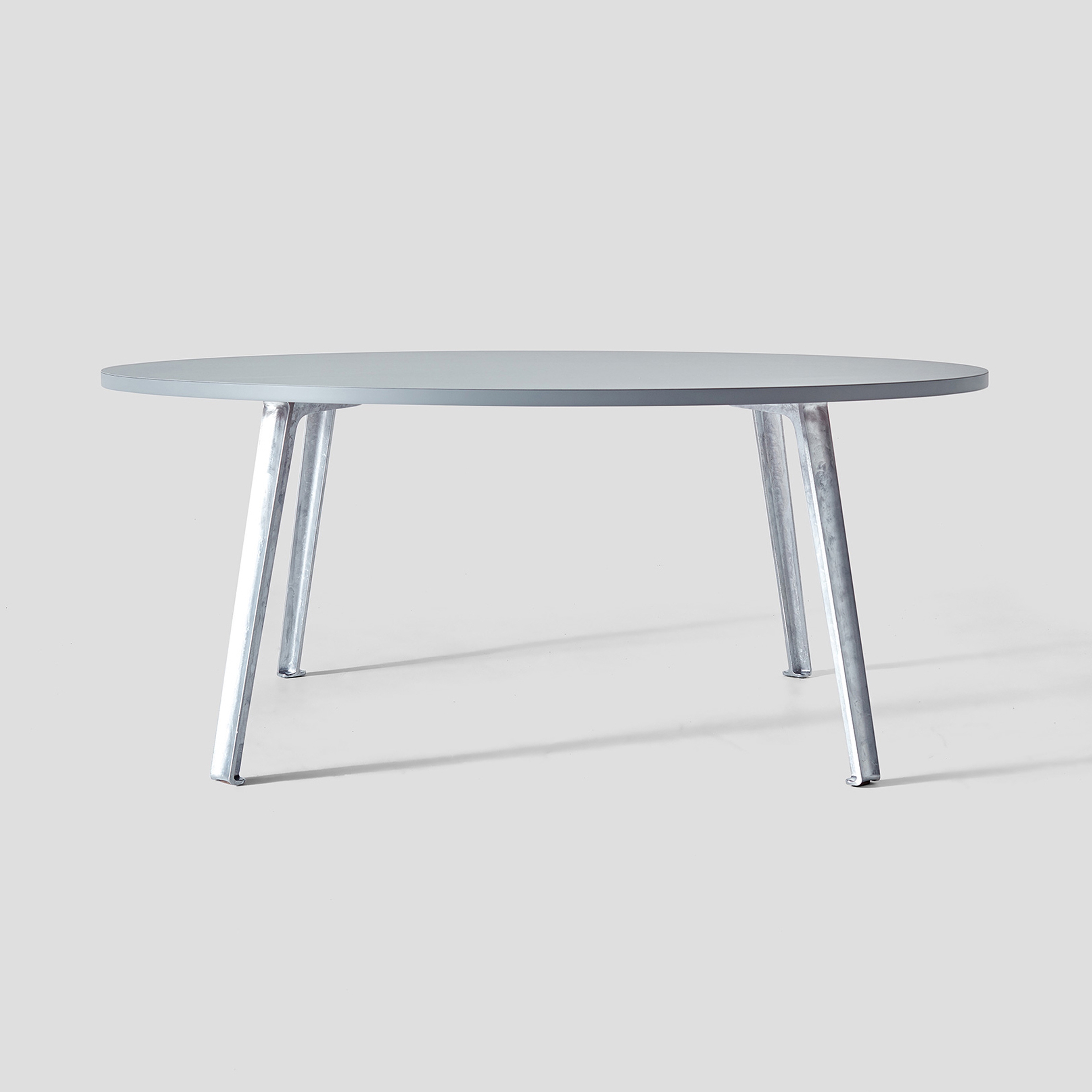 Produkt Canteen Table Lino des Herstellers VG&P anzeigen