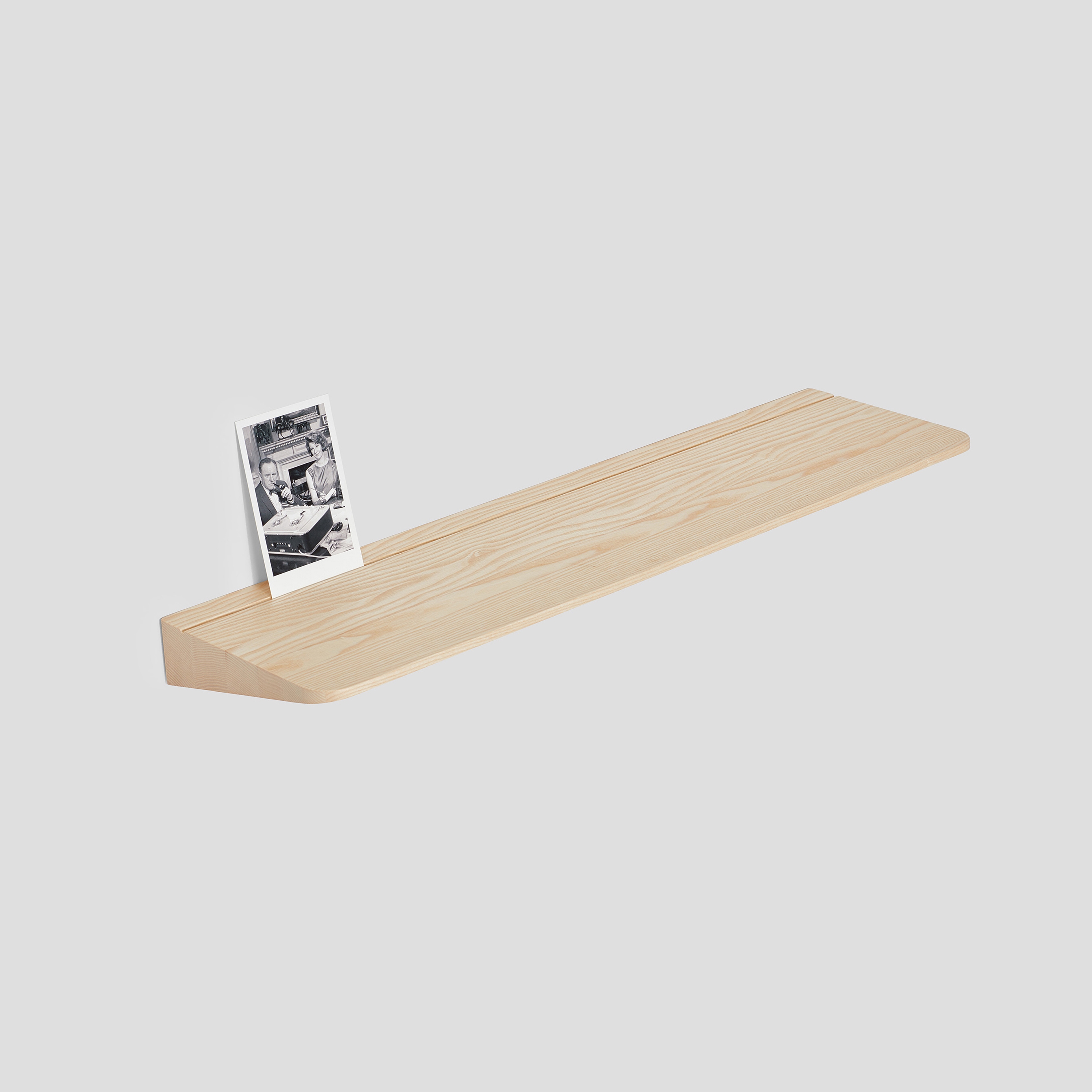 Afficher le produit Wedge Shelf du fabricant VG&P