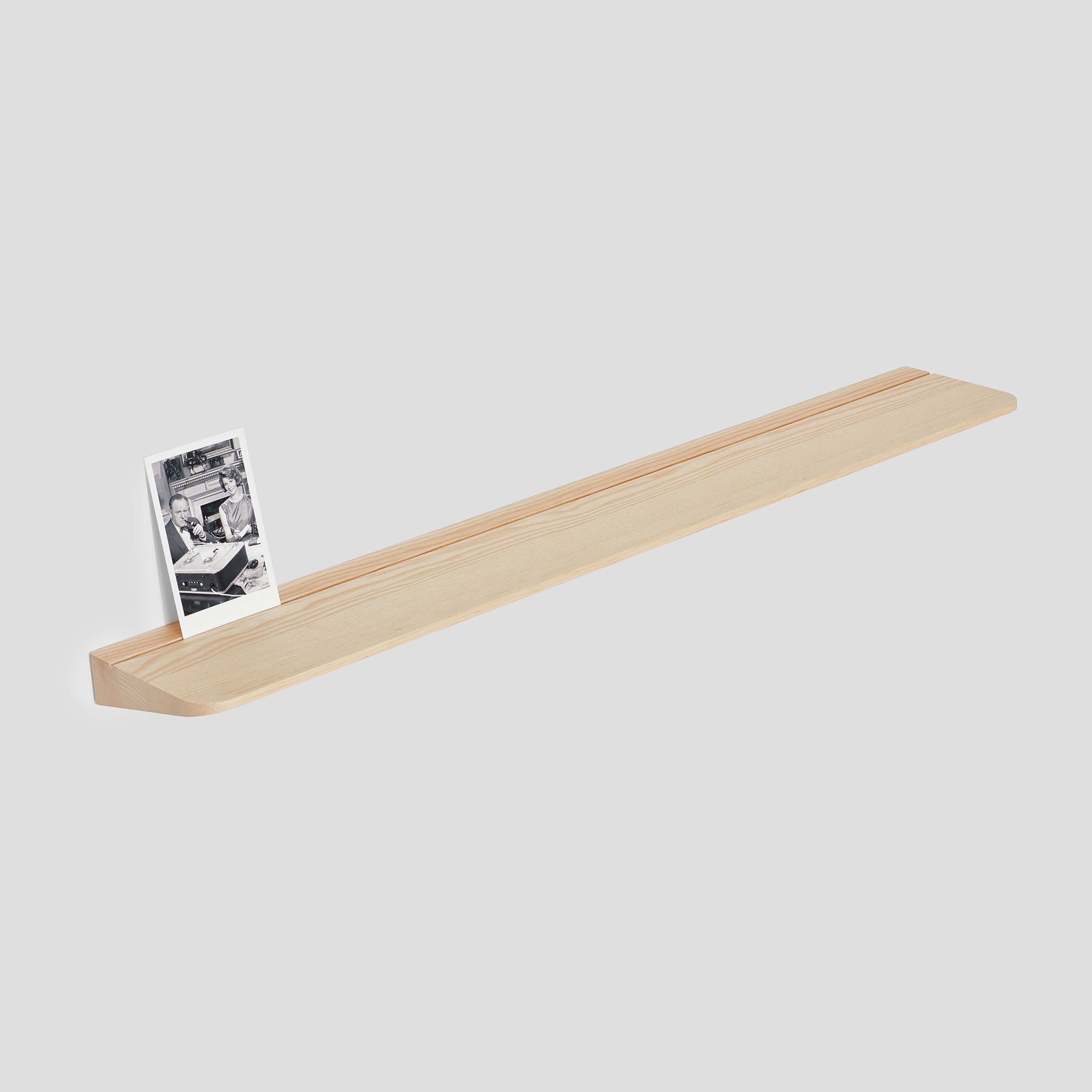 Afficher le produit Wedge Shelf du fabricant VG&P