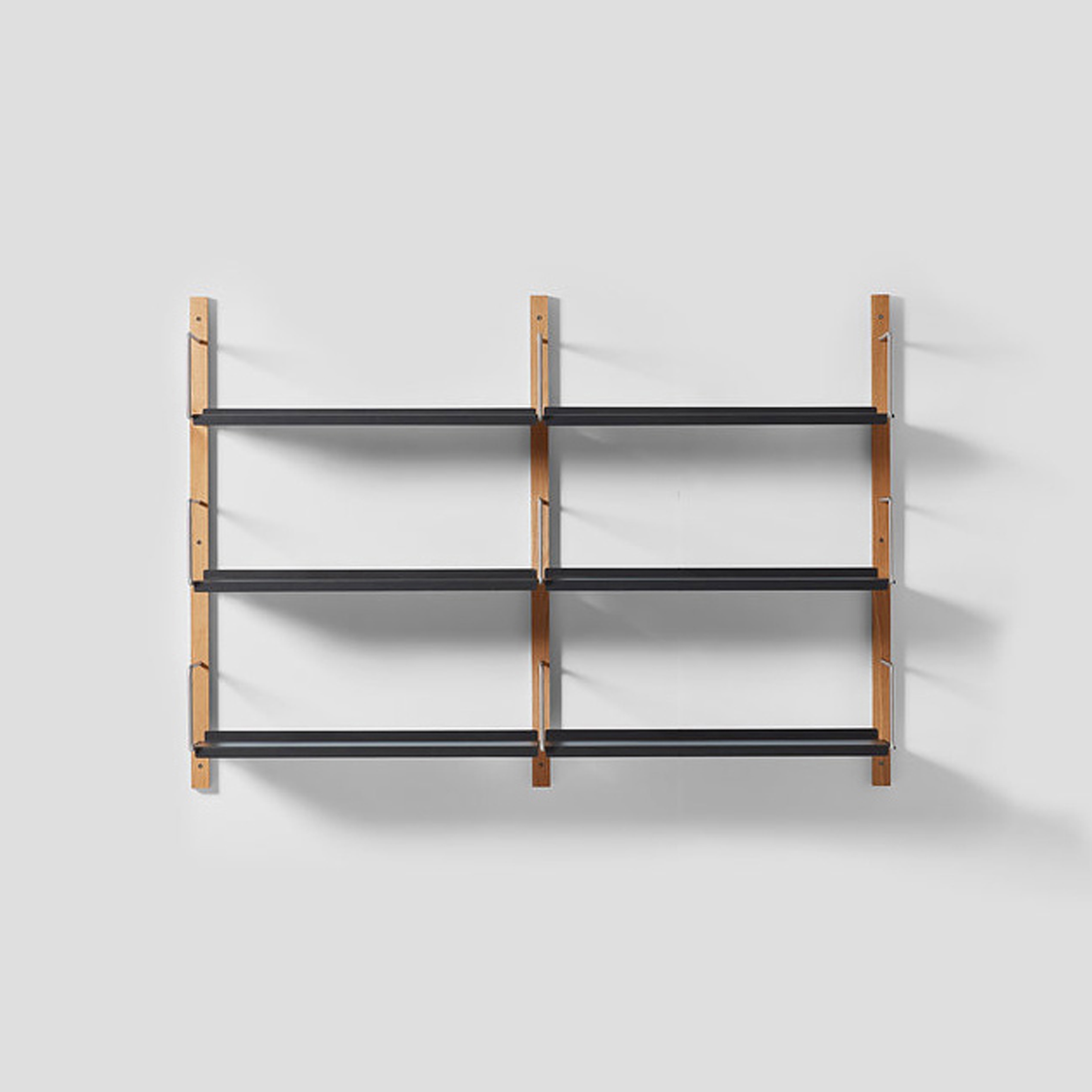 Display product Croquet Wall Shelving 3 Hoop from manufacturer VG&P