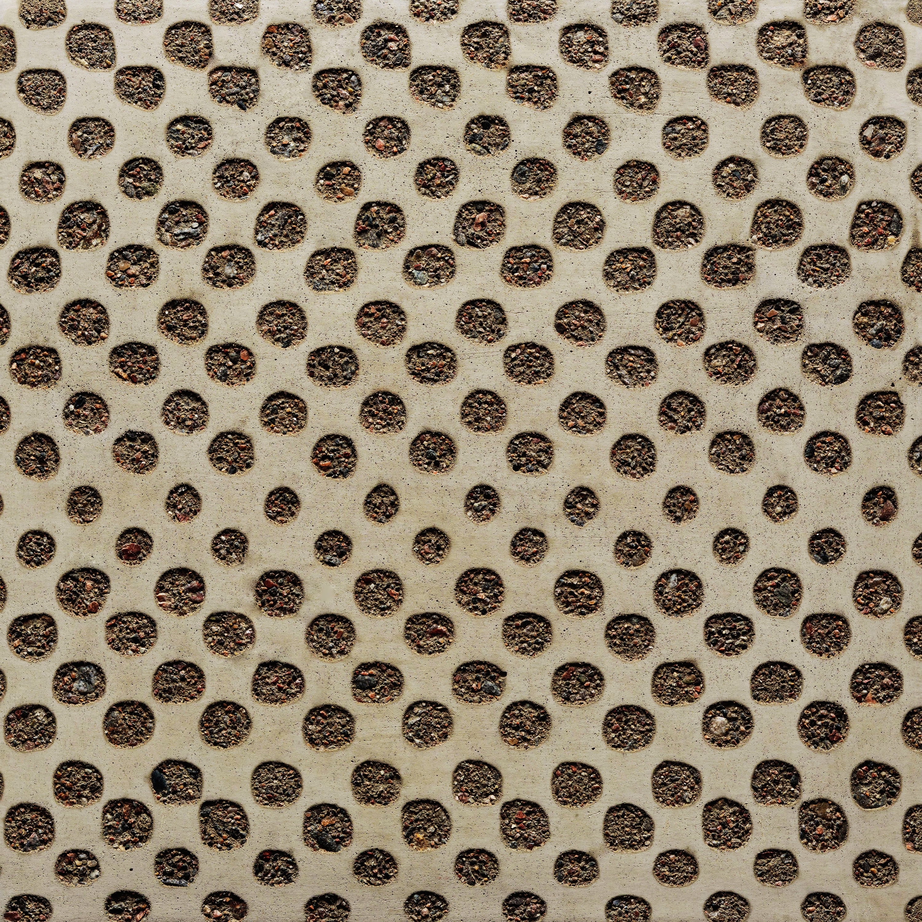 Display product GCGeo Square grey cement - natural aggregate from manufacturer Graphic Concrete