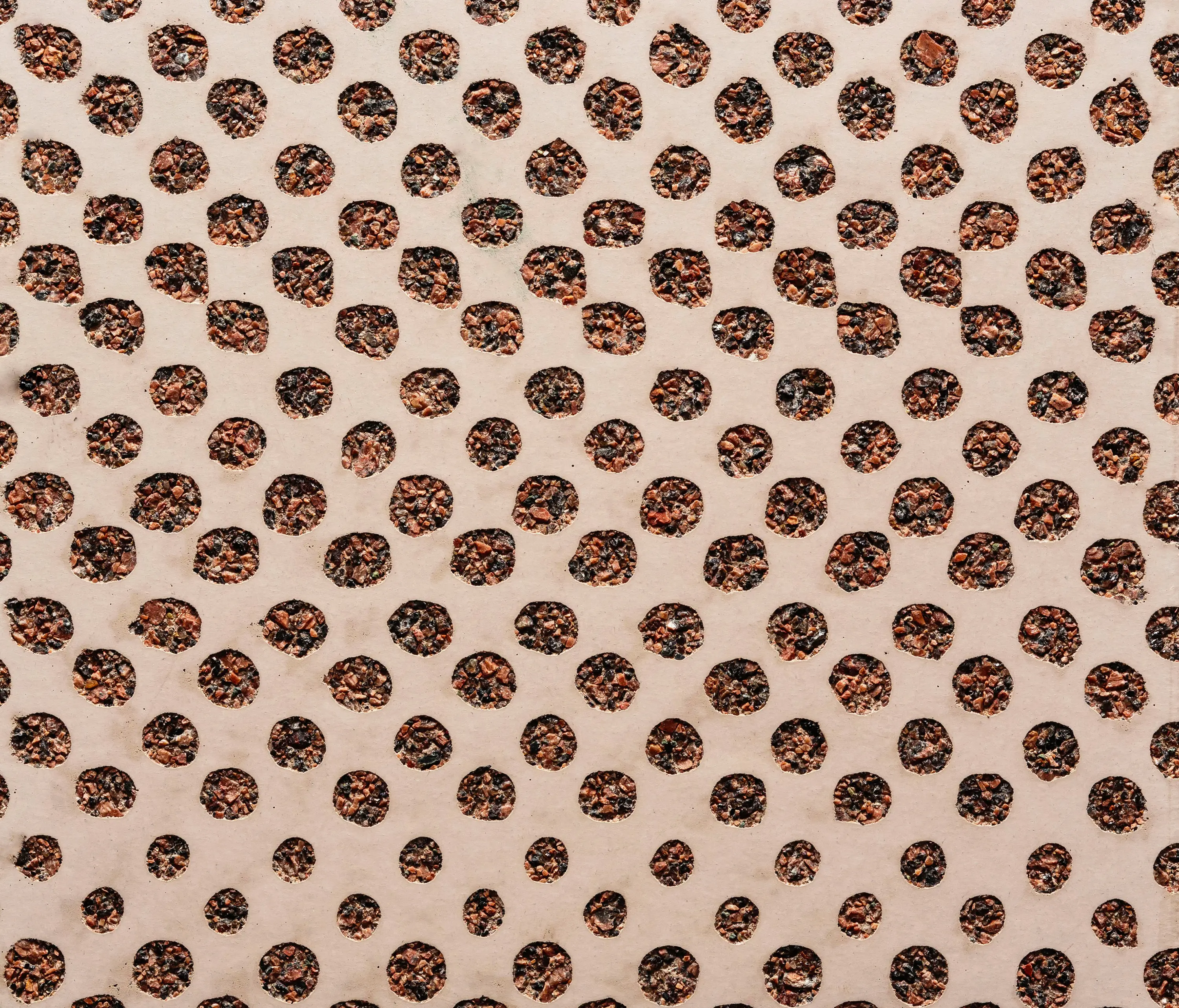 Graphic Concrete - GCGeo Square red cement - red aggregate