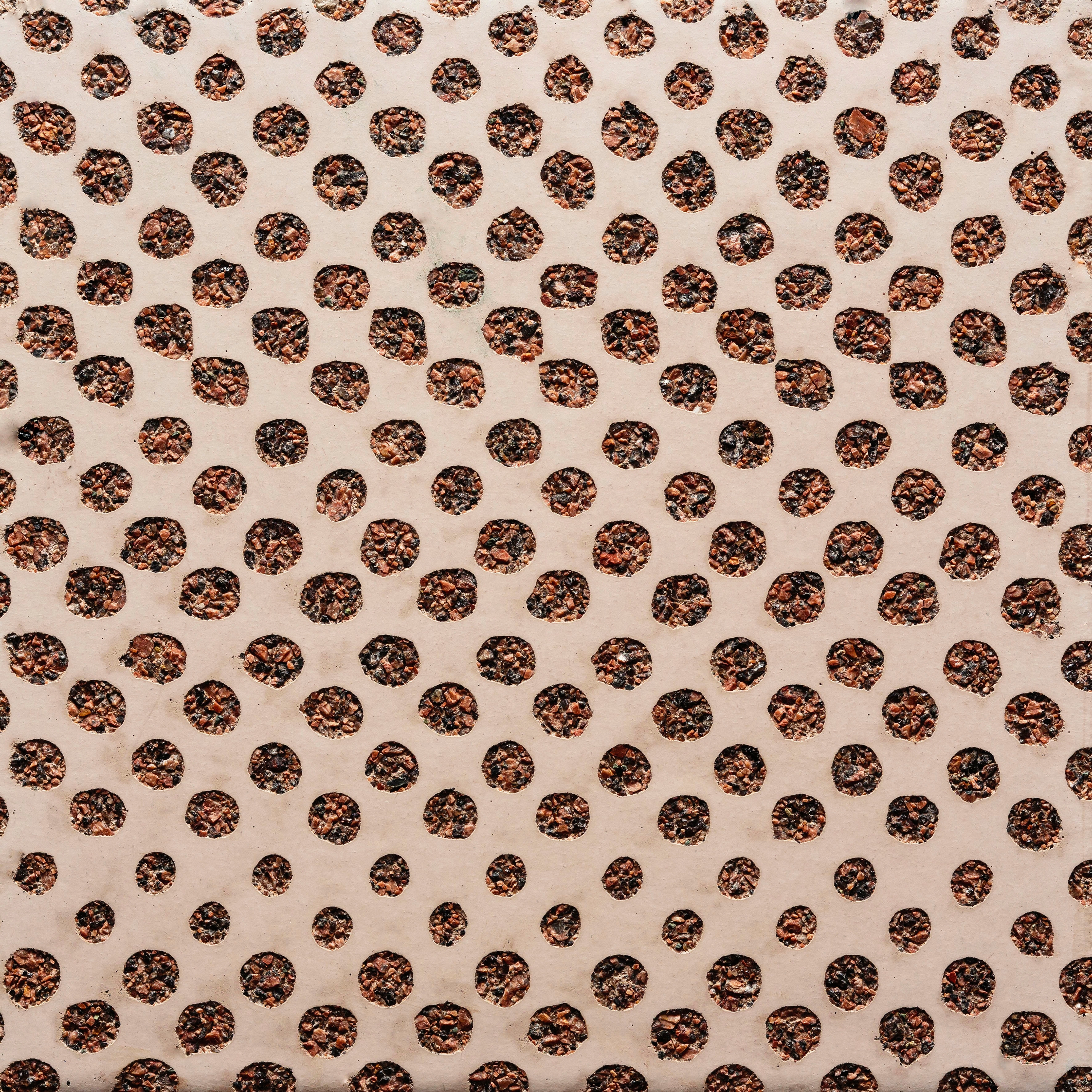 Display product GCGeo Square red cement - red aggregate from manufacturer Graphic Concrete