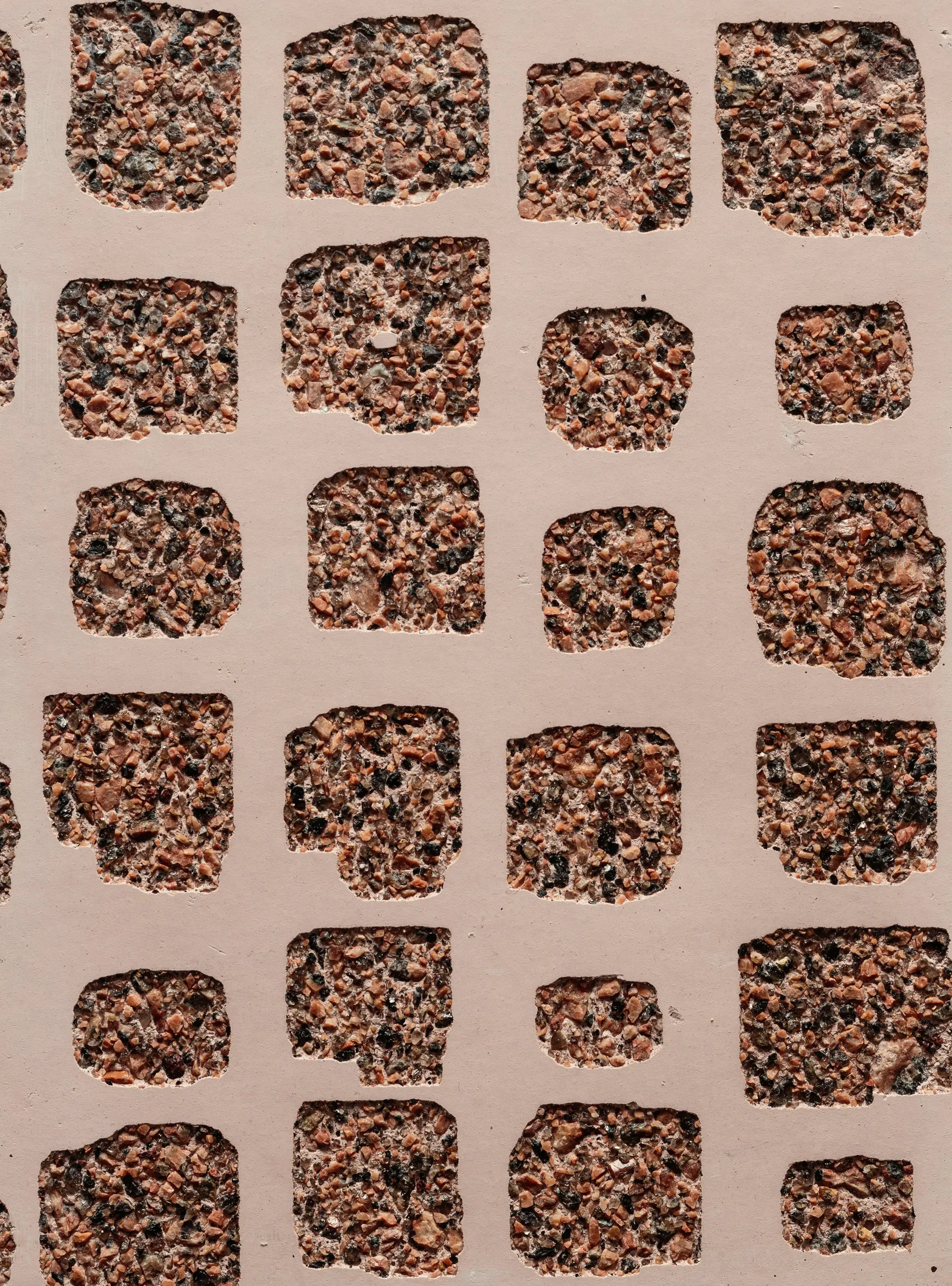 Graphic Concrete - GCTexture Turtle nega red cement - red aggregate