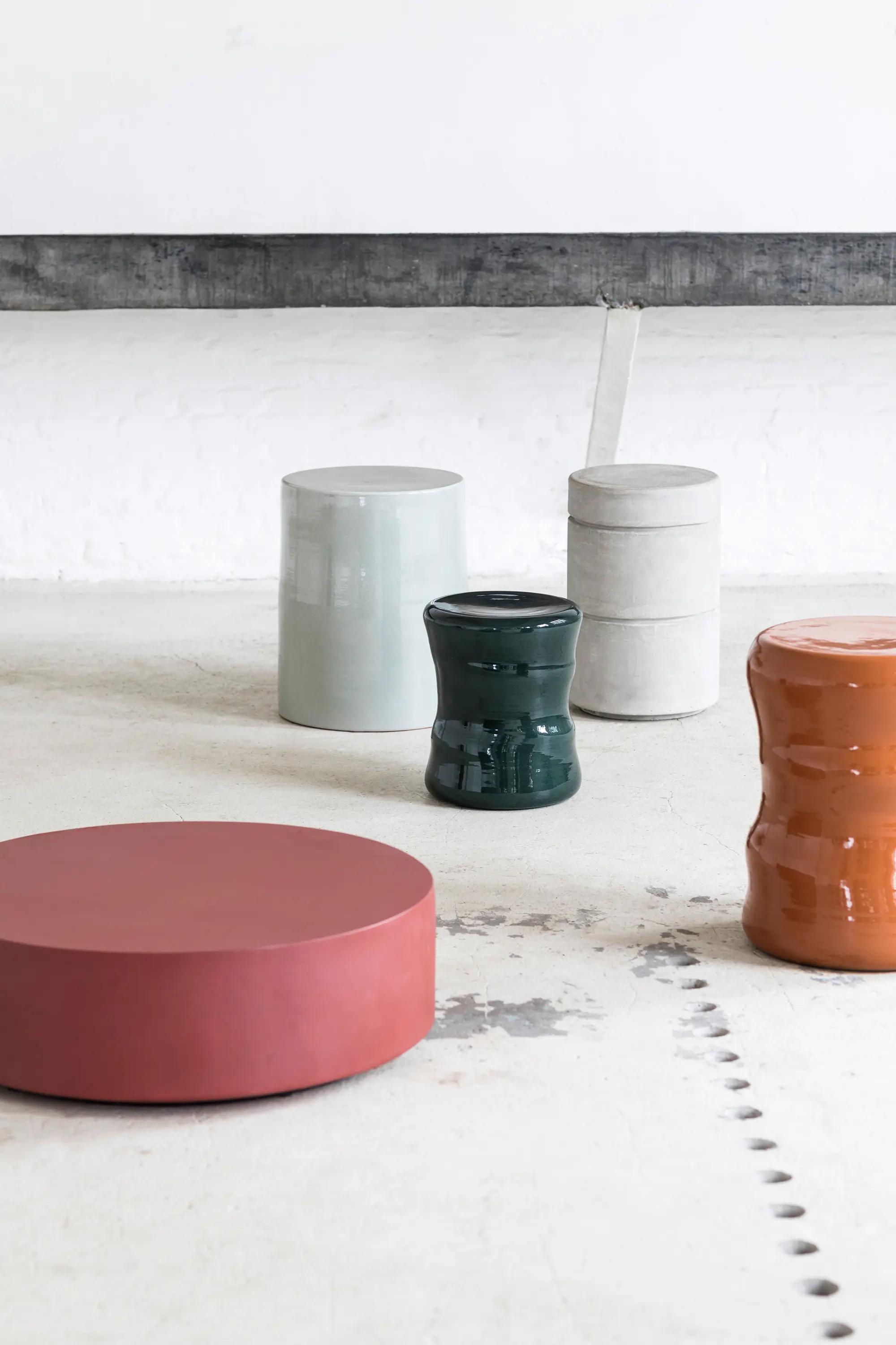 Serax - Pawn Side Table Concrete