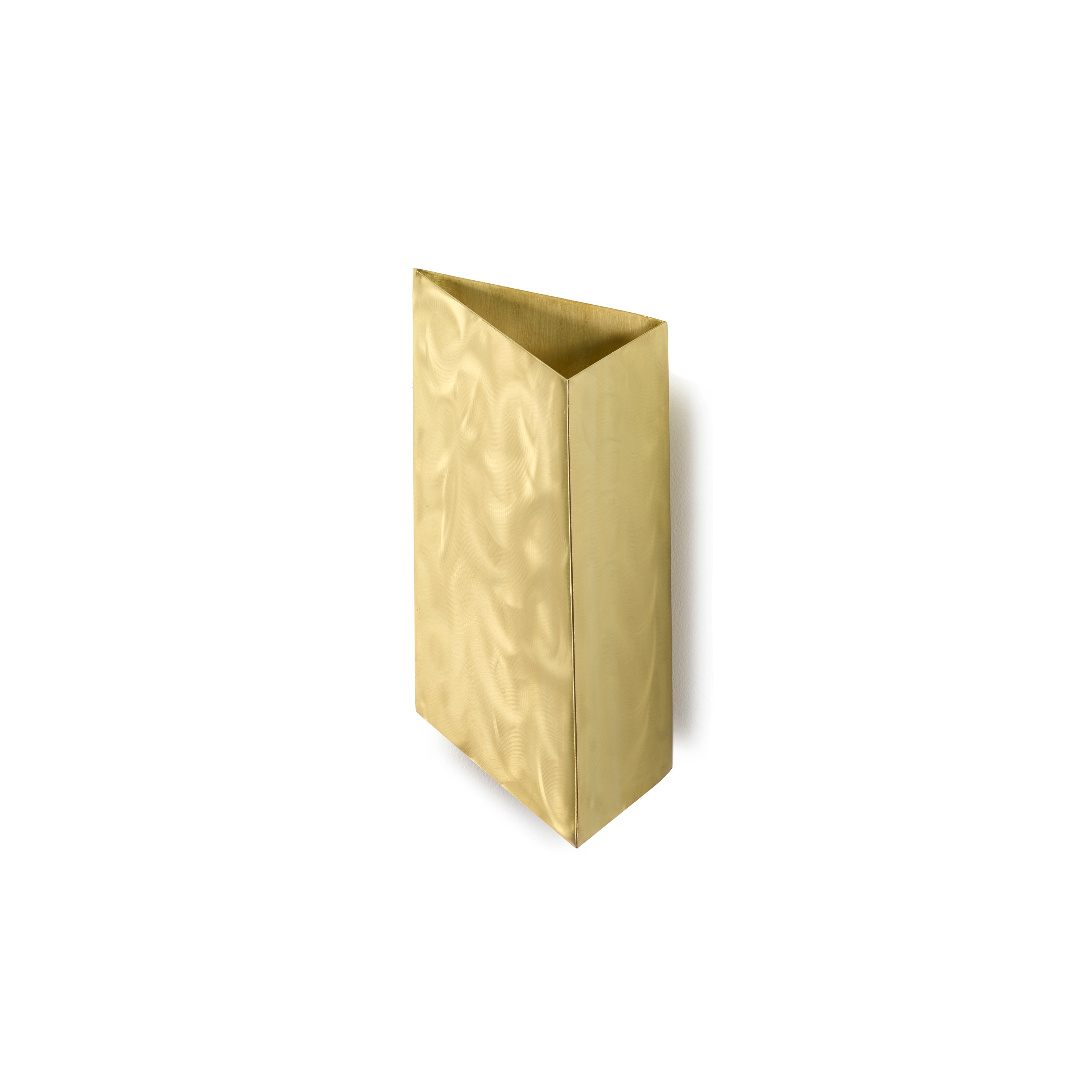 Essentials Wall Lamp Brass