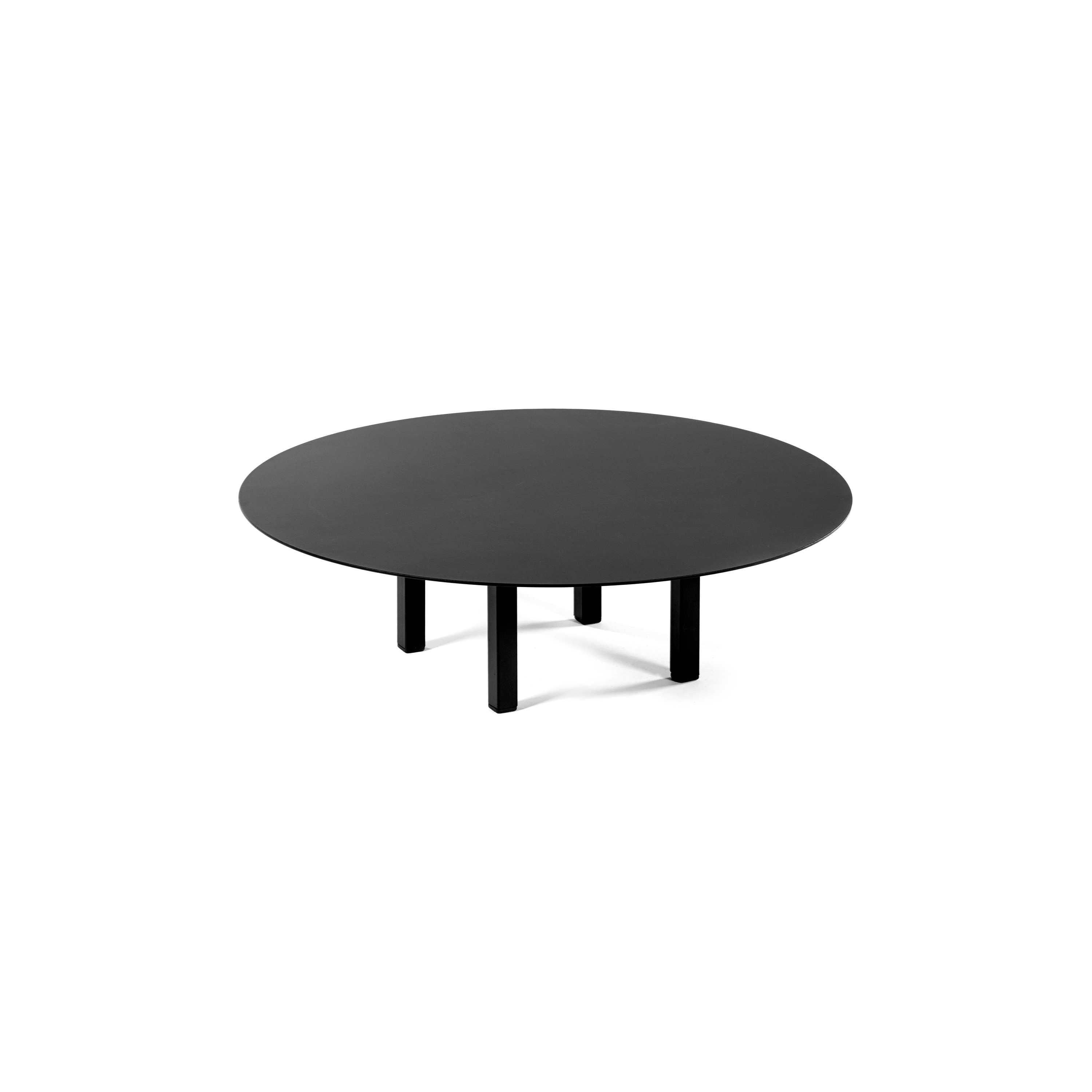 Afficher le produit Interior Design by Bea Mombaers Round Low Table 1 du fabricant Serax