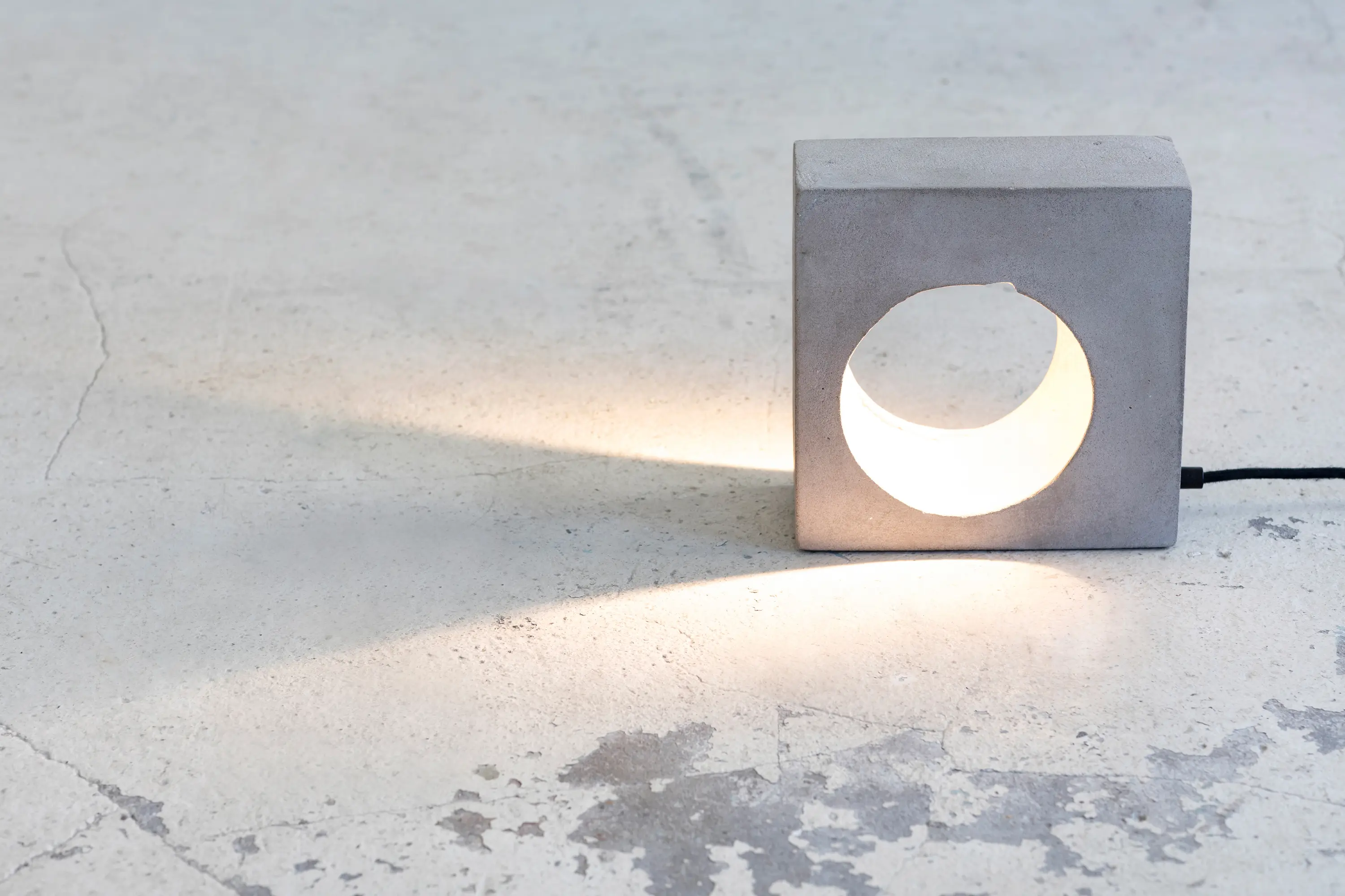 Serax - Lampe De Table Flastaire