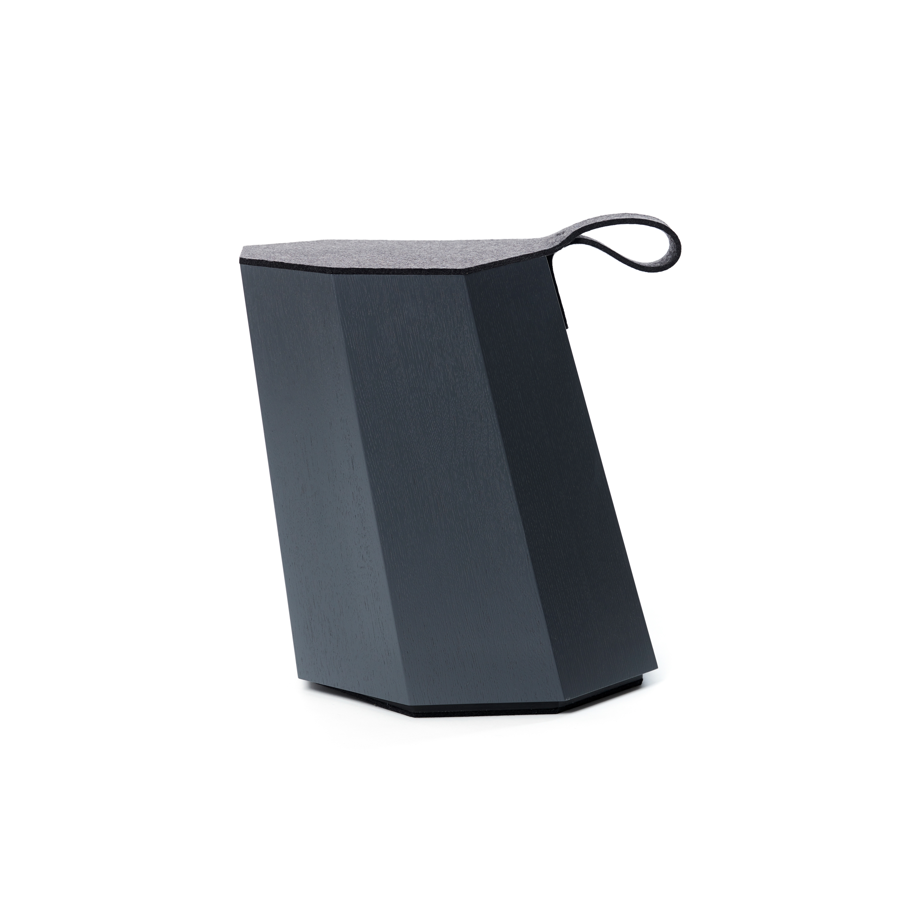 Marlon 8Stool