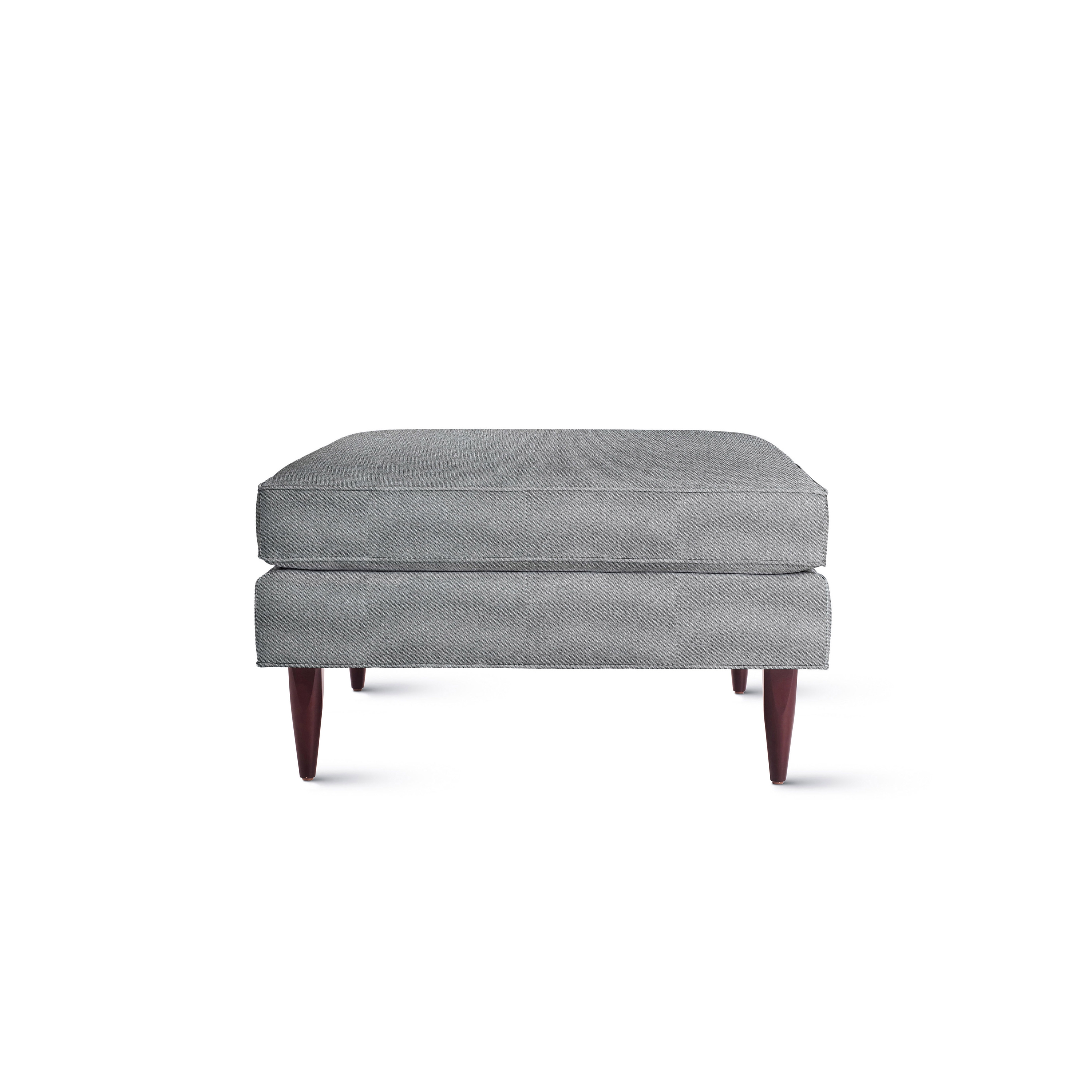 Mostrar el producto Bantam Cocktail Ottoman in Fabric del fabricante Design Within Reach
