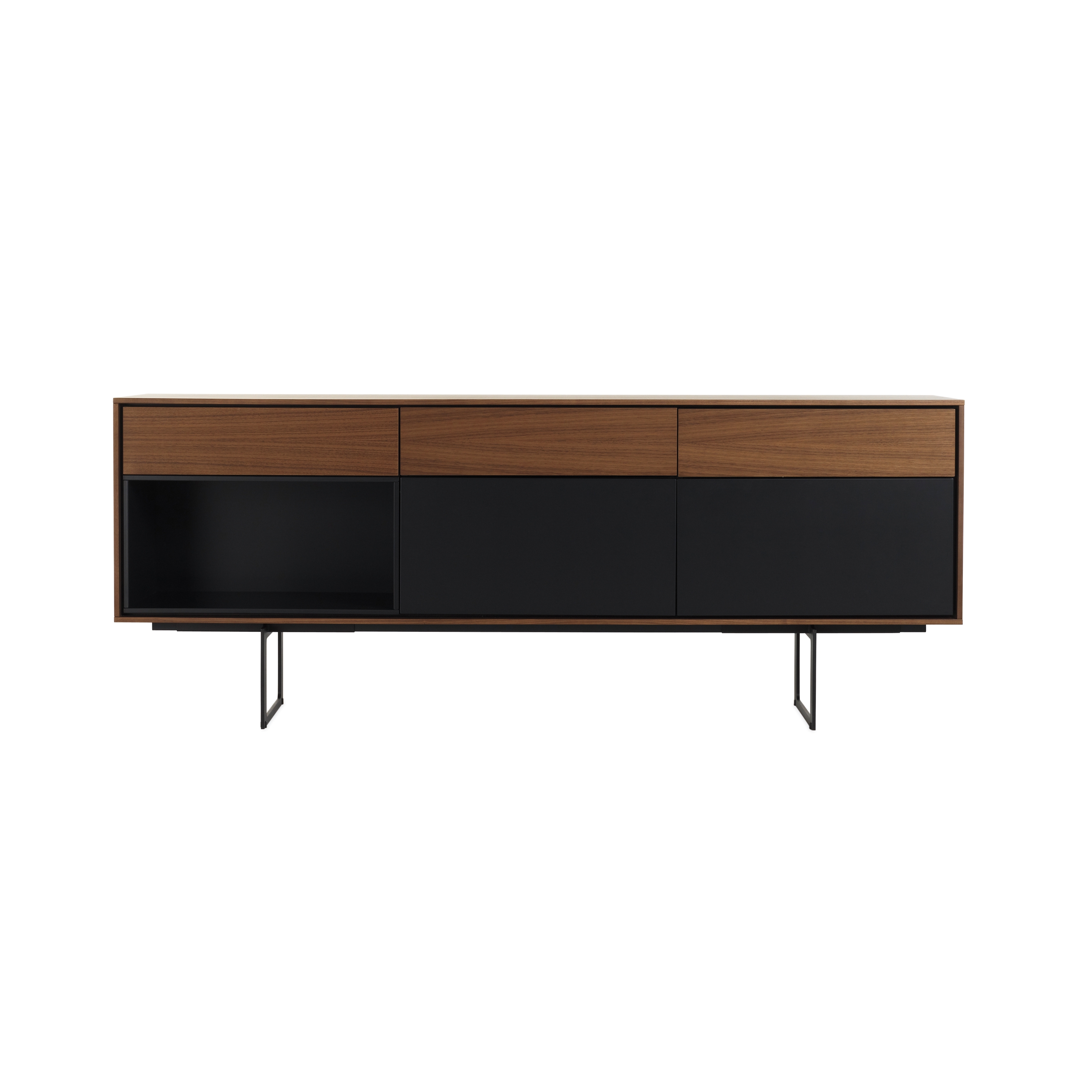 Mostra il prodotto Aura Credenza del produttore Design Within Reach