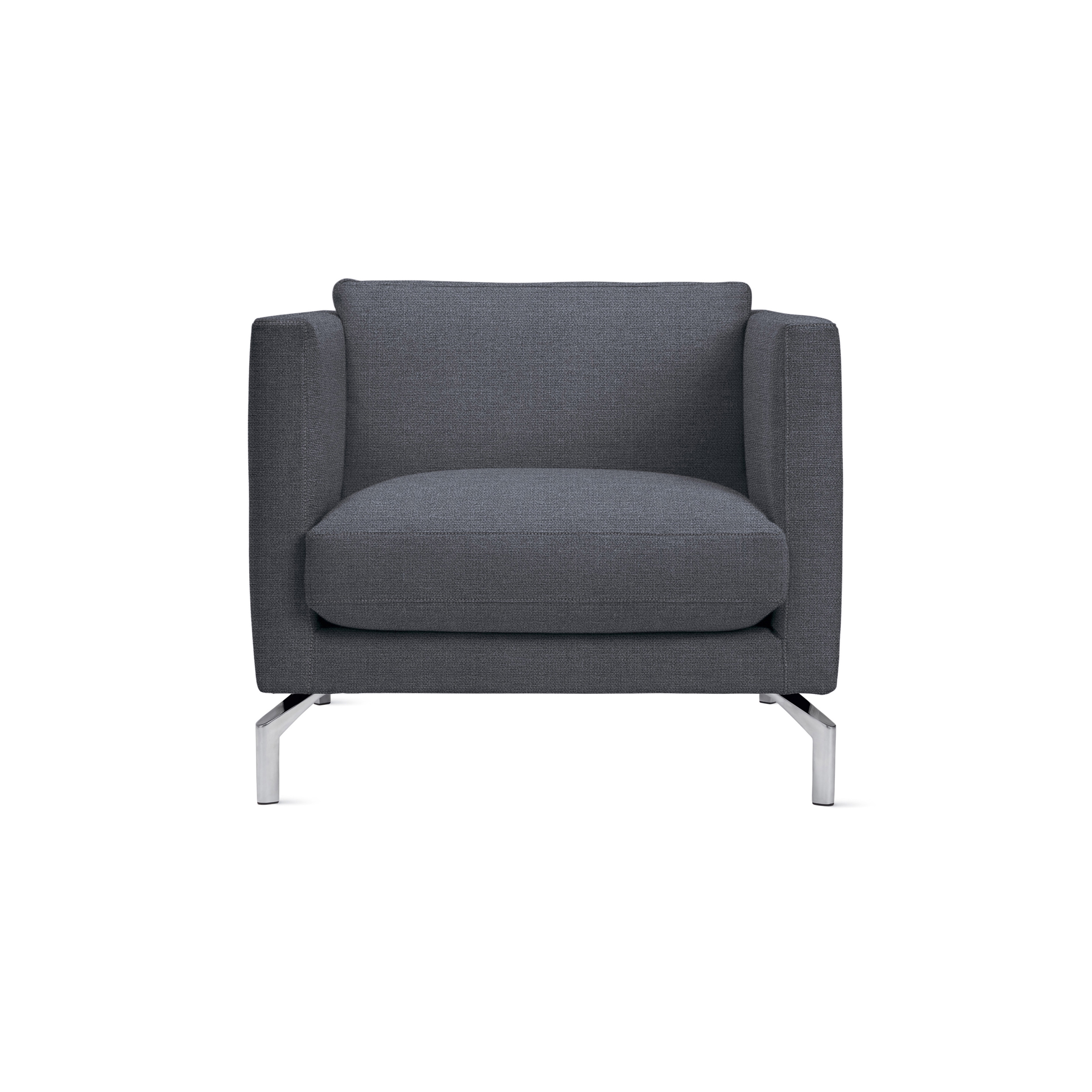 Mostra il prodotto Comolino Armchair in Fabric del produttore Design Within Reach