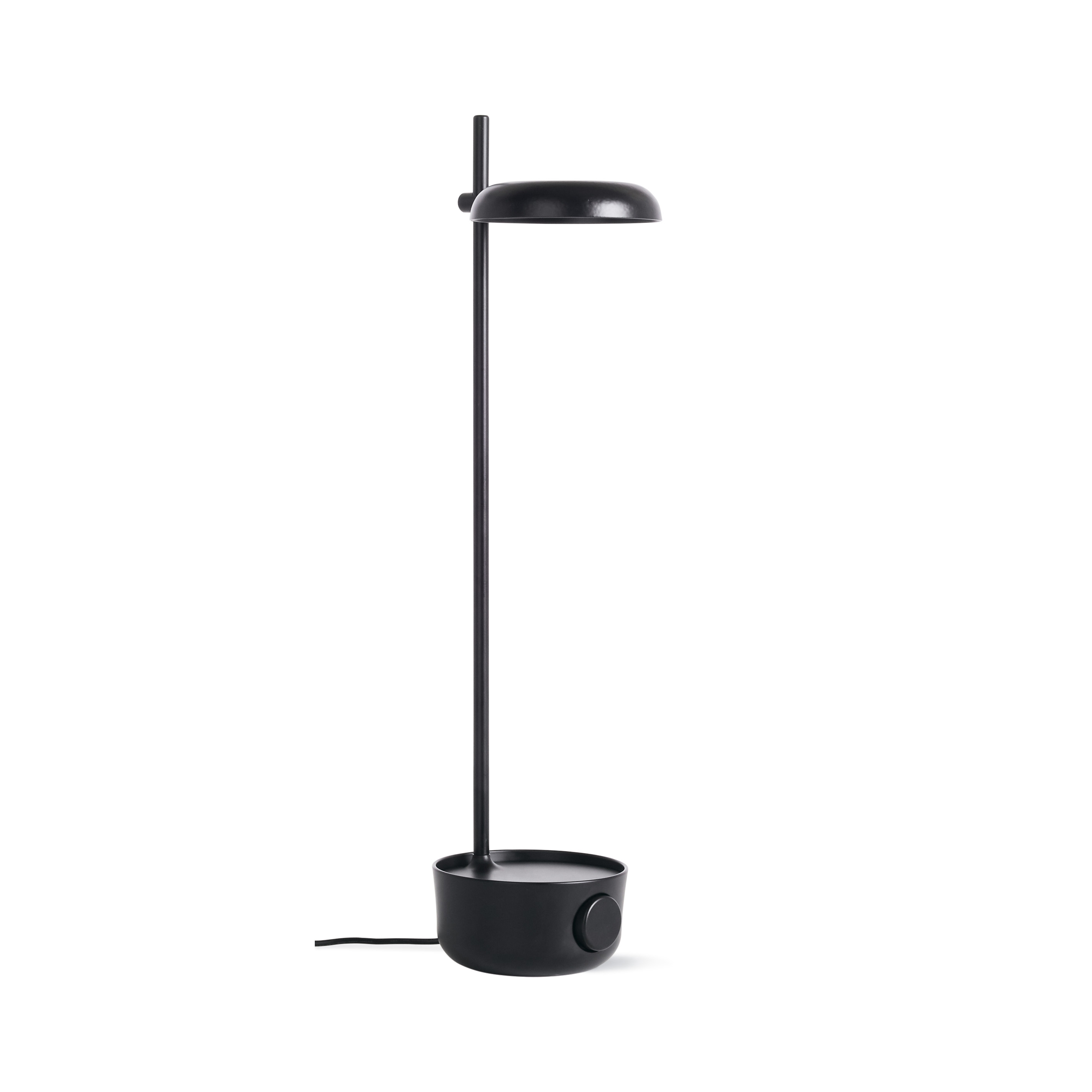 Produkt Focal LED Lamp with USB Port des Herstellers Design Within Reach anzeigen