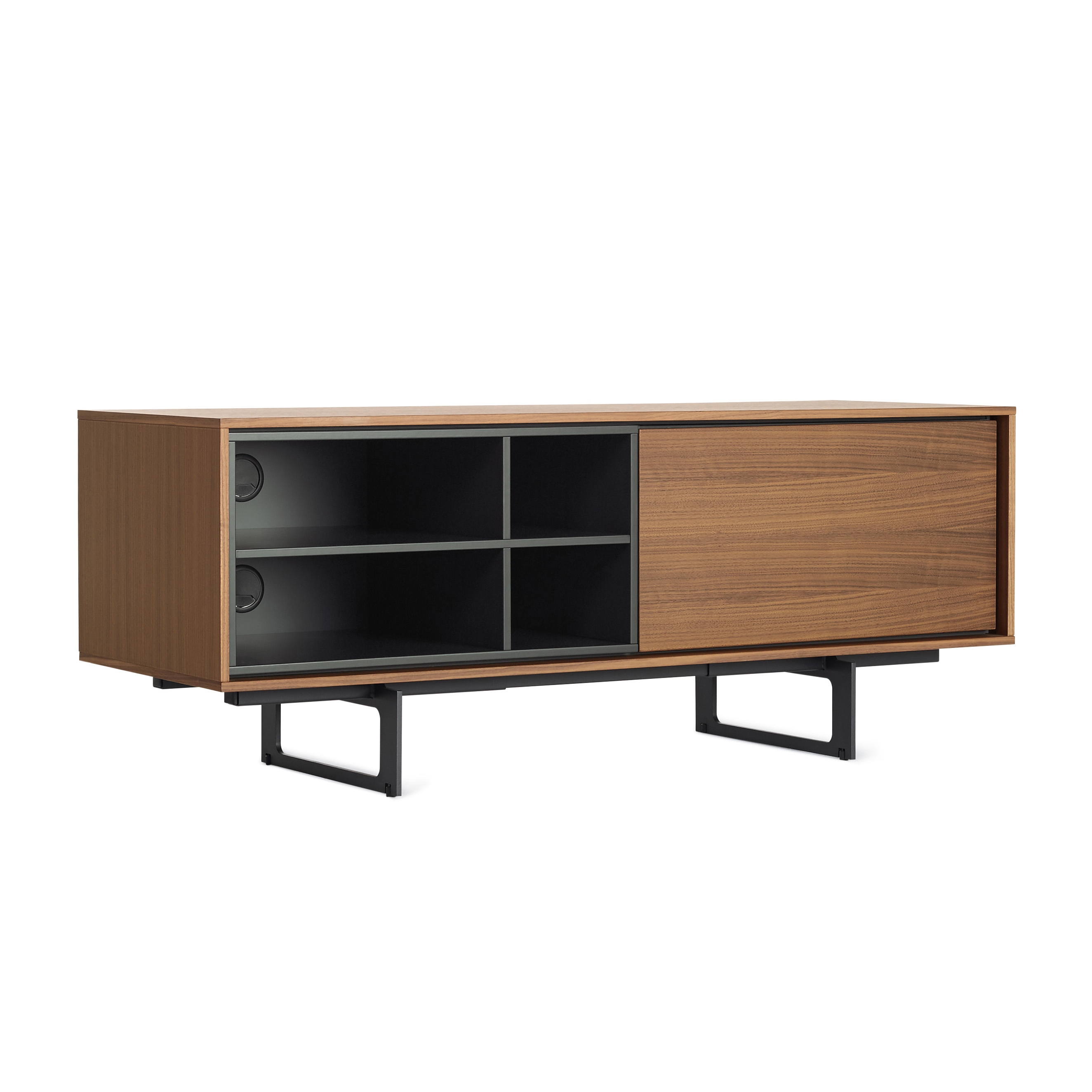 Mostra il prodotto Aura Small Media Unit del produttore Design Within Reach
