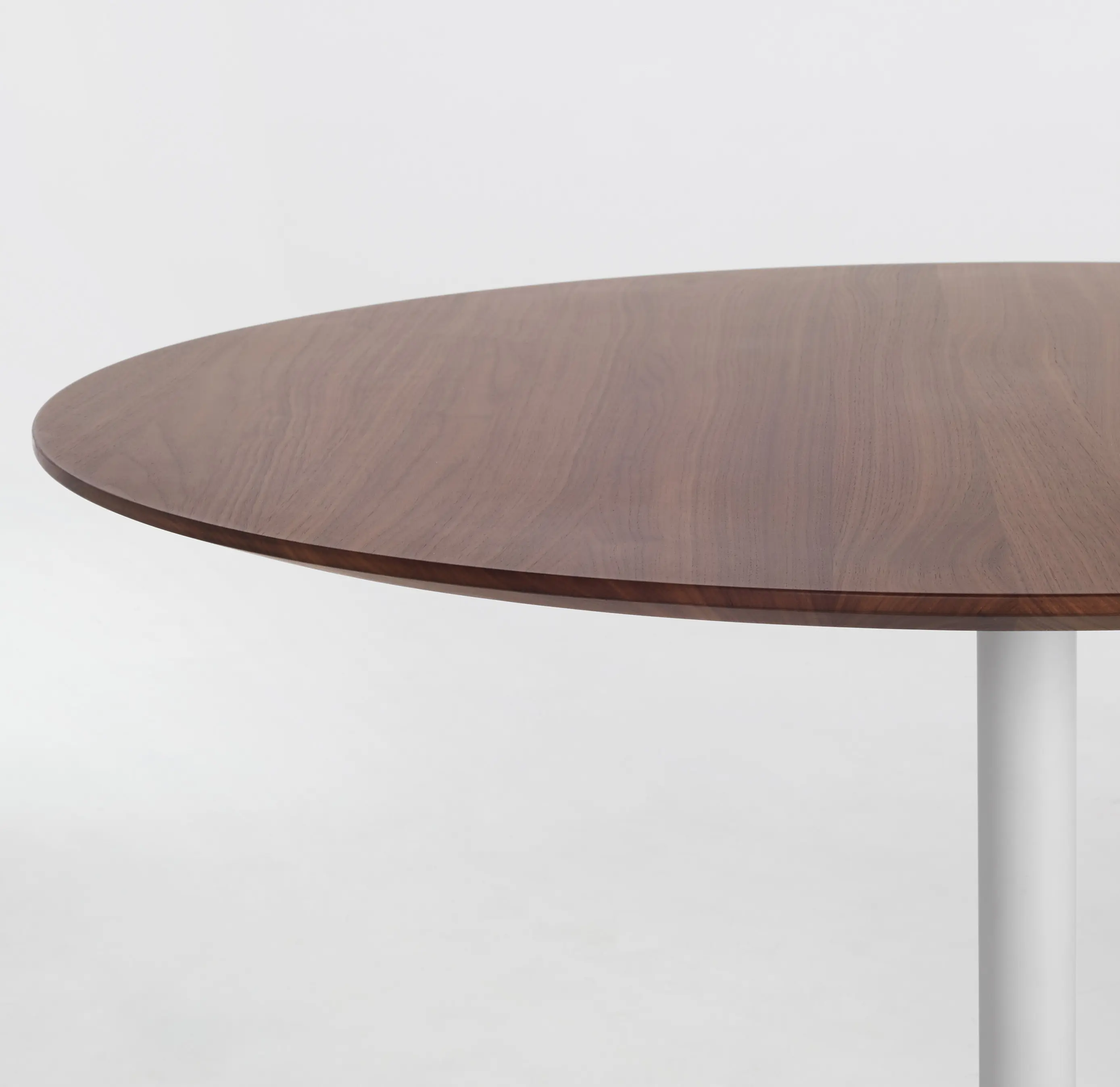 Design Within Reach - Nove Table