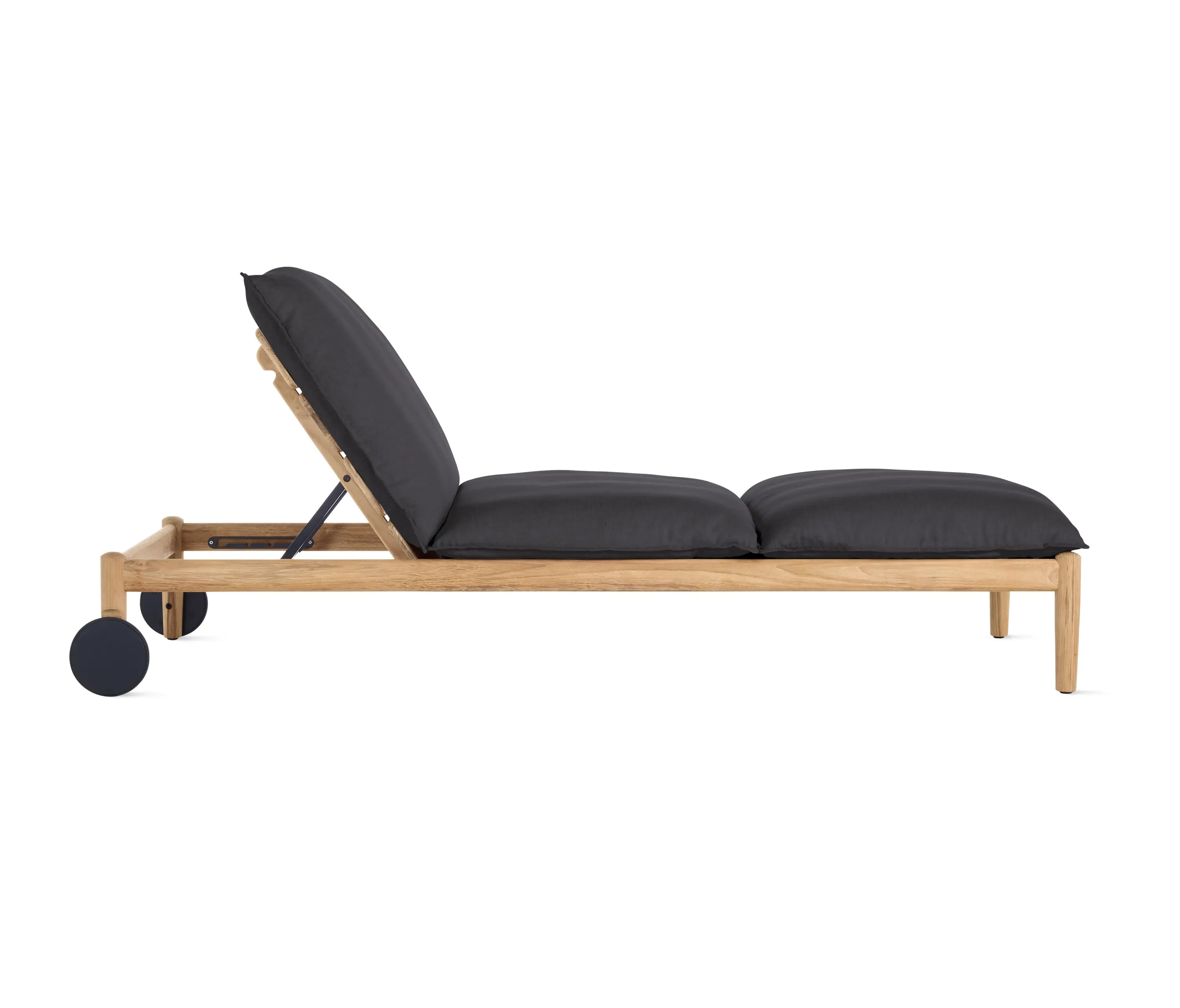 Design Within Reach - Terassi Chaise