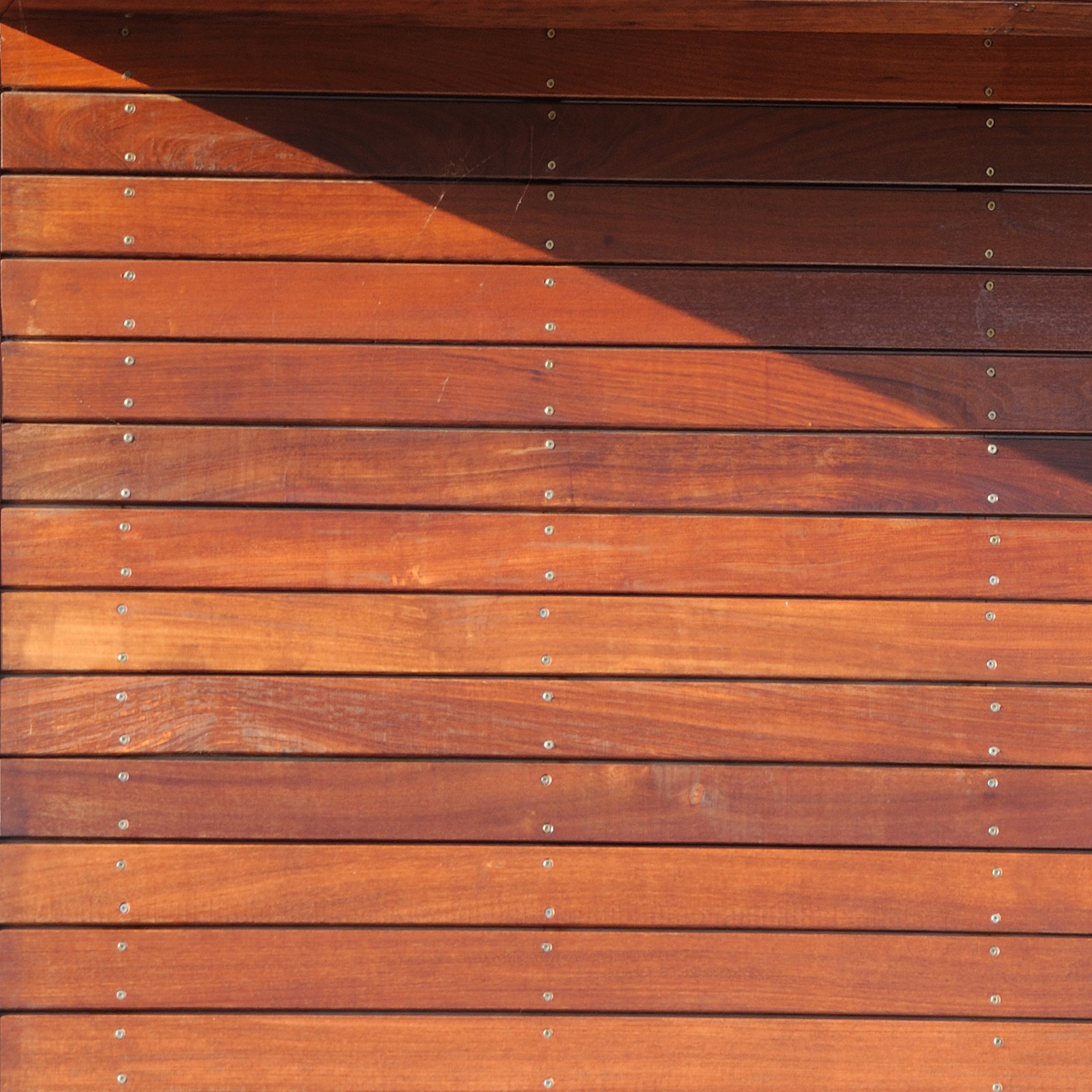 Afficher le produit Cladding solid wood facade system with concealed milling du fabricant RAVAIOLI LEGNAMI