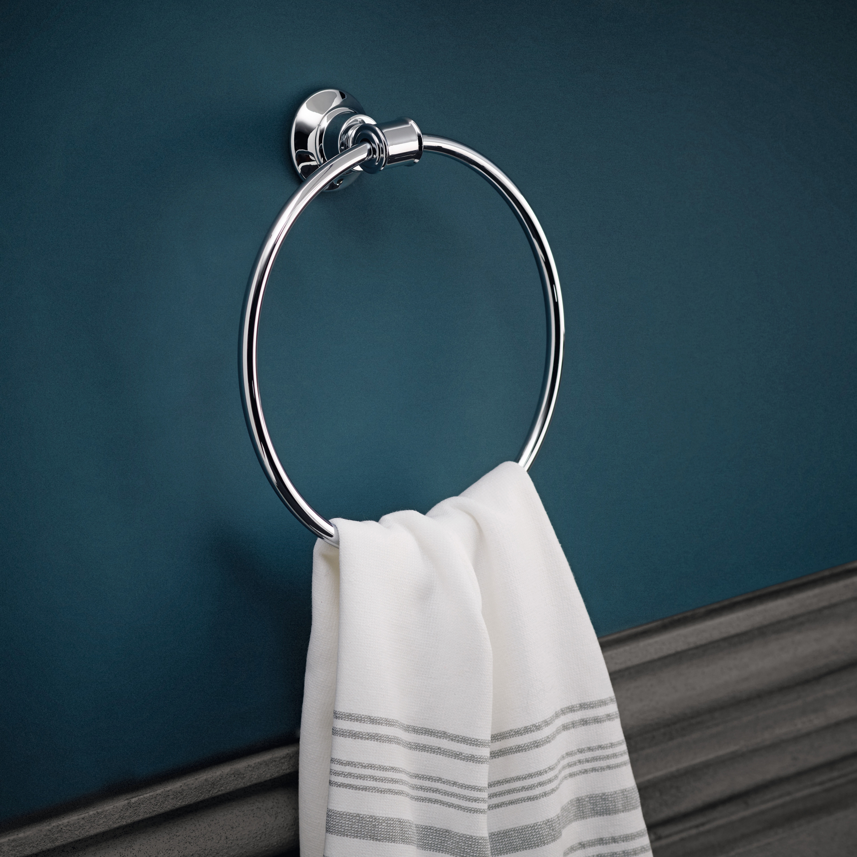 Display product AXOR Montreux Towel Ring from manufacturer AXOR