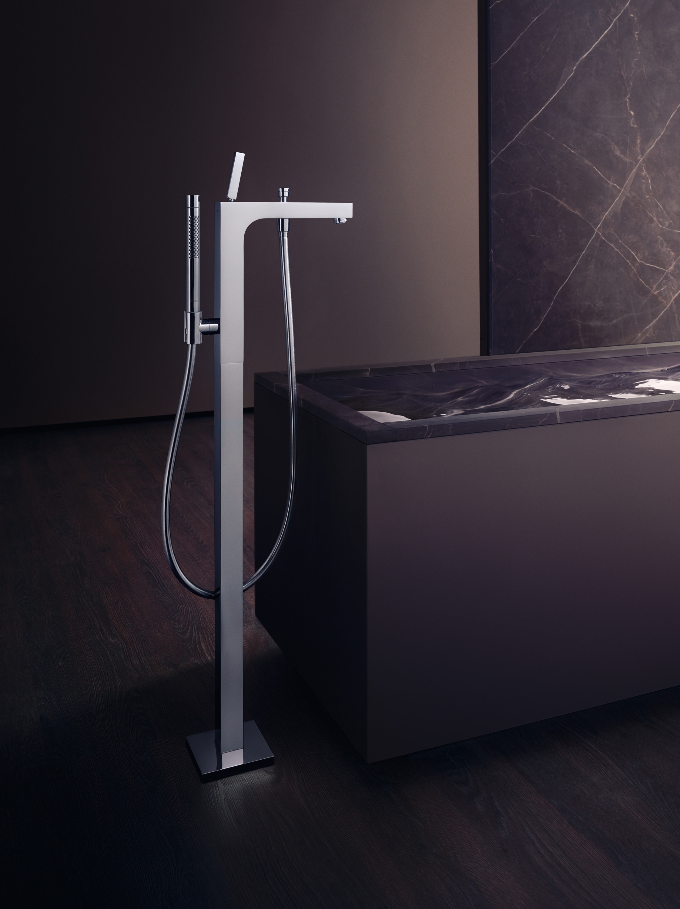 Display product AXOR Citterio Free-standing Single Lever Bath Mixer DN15 from manufacturer AXOR