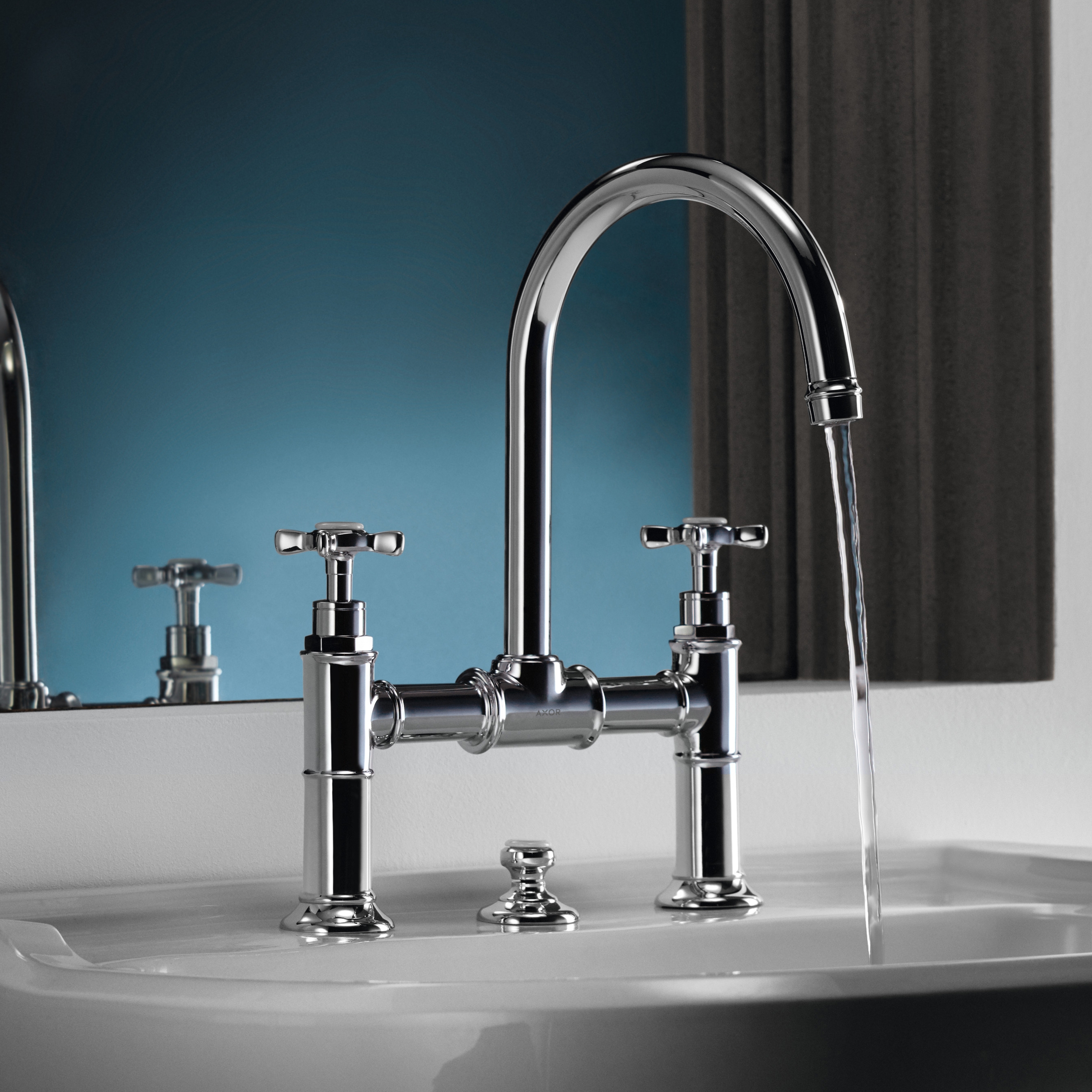 Display product AXOR Montreux 2-Handle Basin Mixer DN15 from manufacturer AXOR