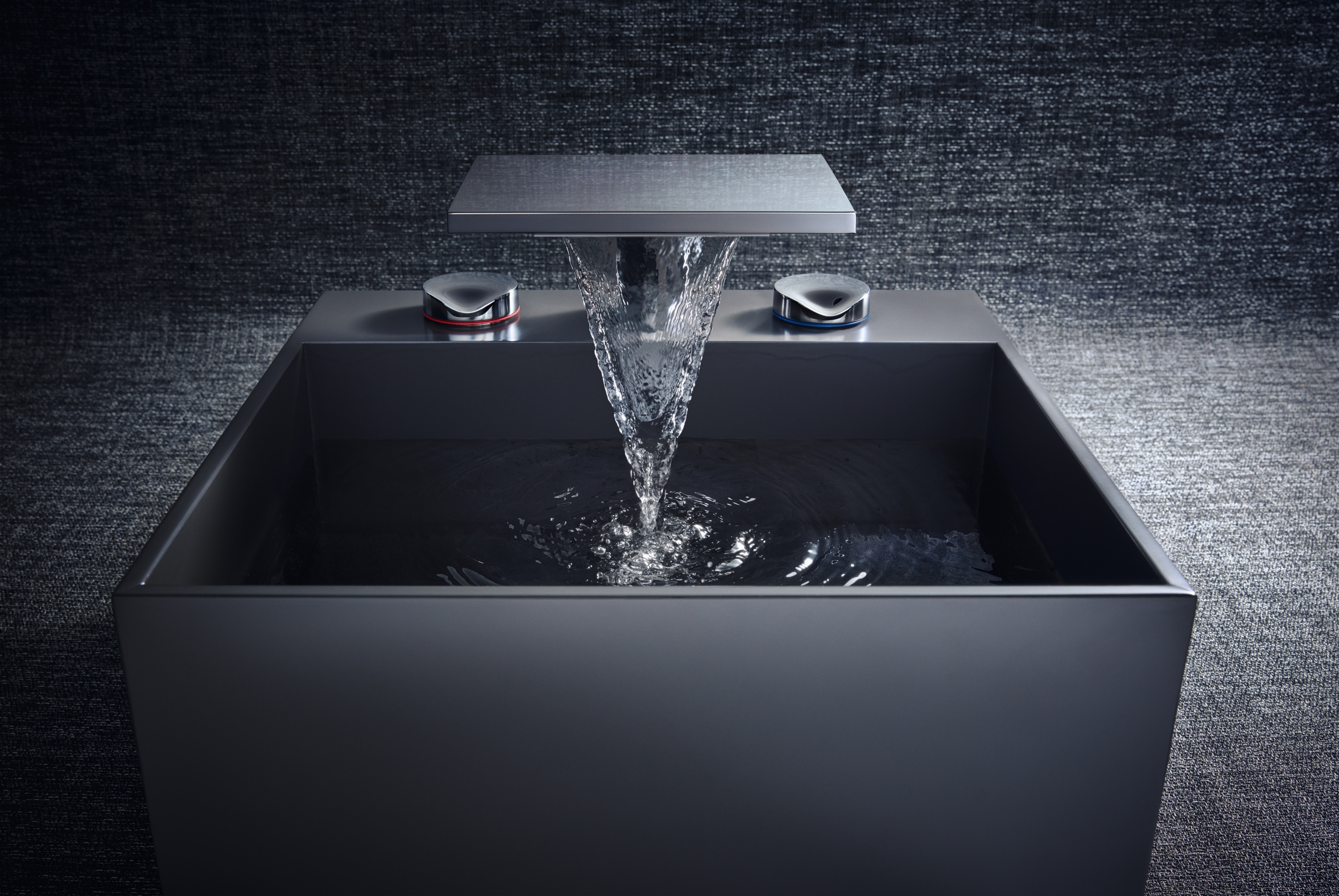 Mostra il prodotto AXOR Massaud Rubinetteria 3-fori per lavabo del produttore AXOR