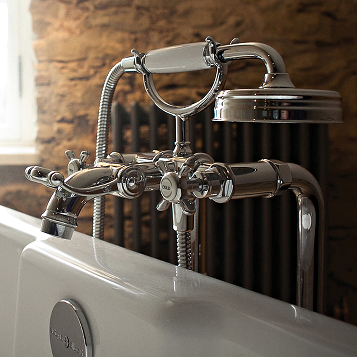 Display product AXOR Montreux 2-Handle Bath Mixer free-standing DN15 from manufacturer AXOR