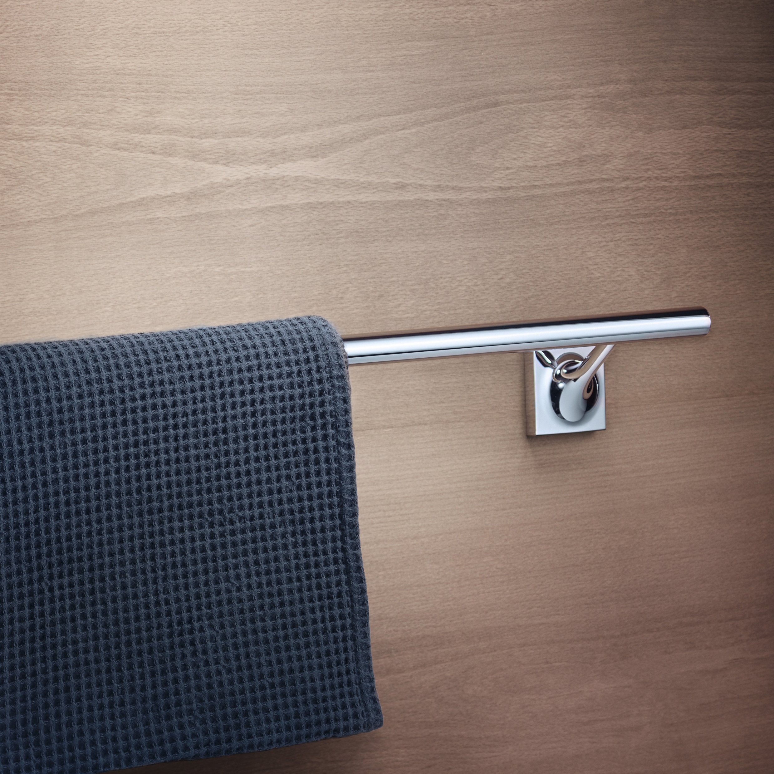 Vertoon produk AXOR Starck Organic Bath Towel Holder 600mm van vervaardiger AXOR