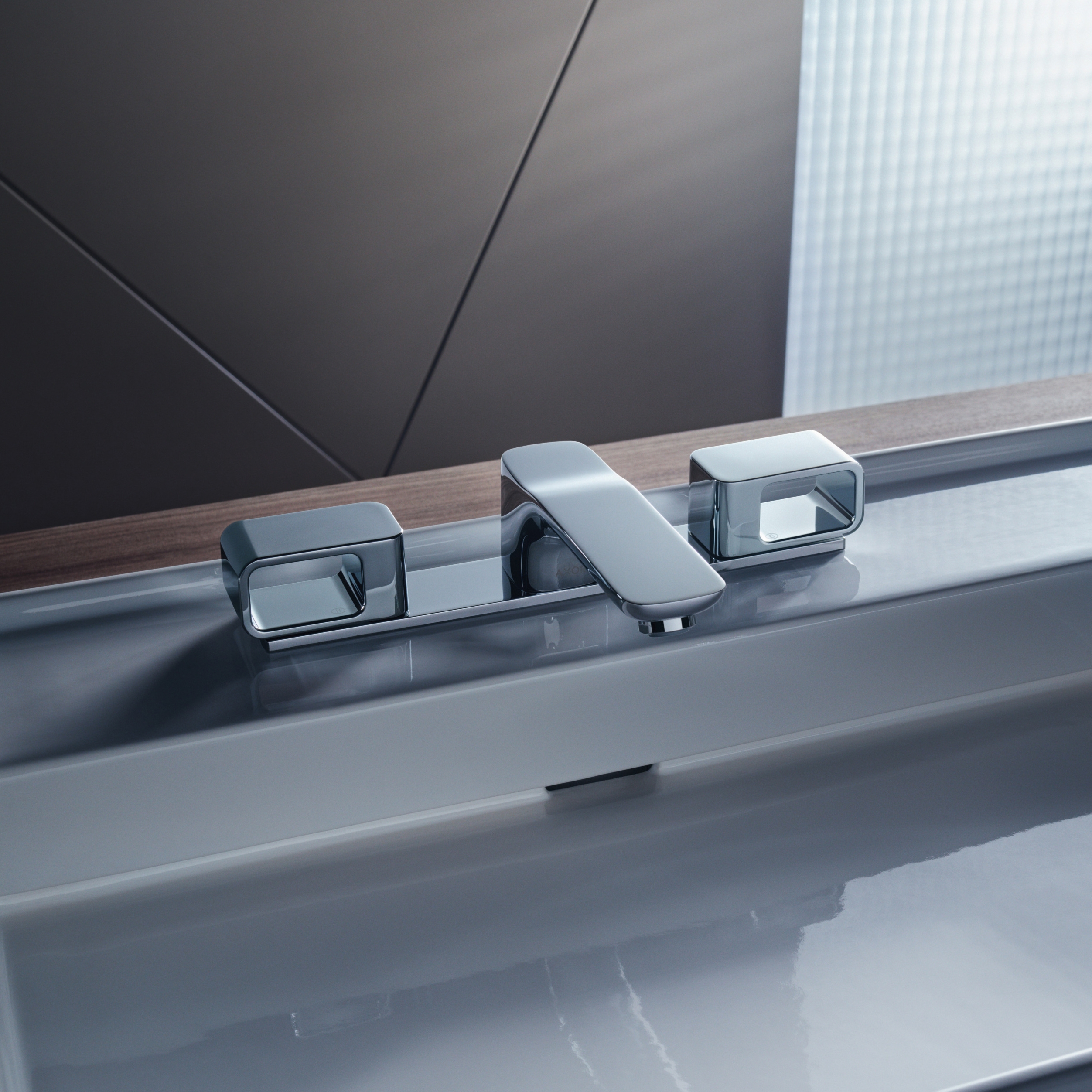 Display product AXOR Urquiola 3-Hole Basin Mixer DN15 with plate from manufacturer AXOR
