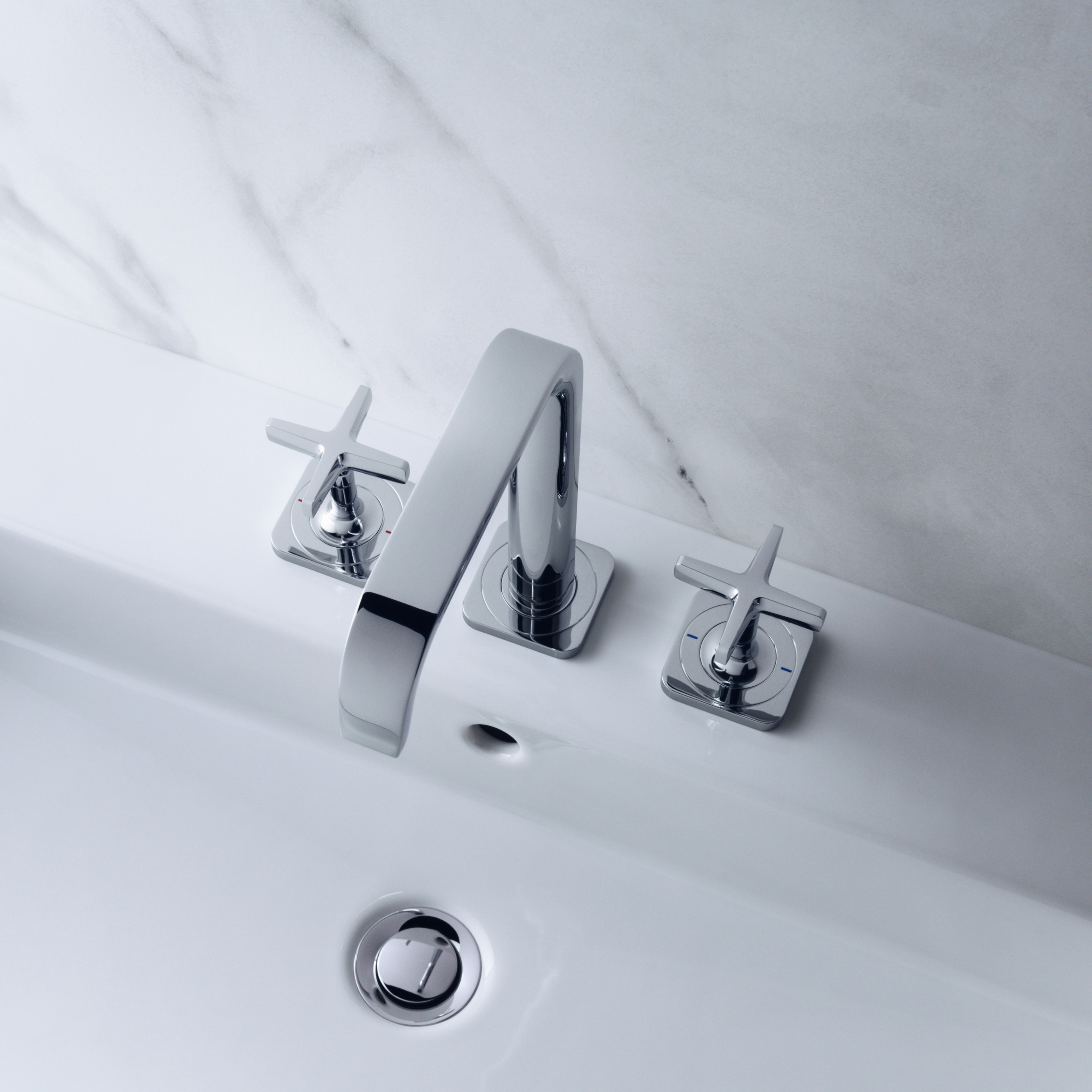 Afficher le produit AXOR Citterio E 3-hole basin mixer with pop-up waste set and escutcheons du fabricant AXOR