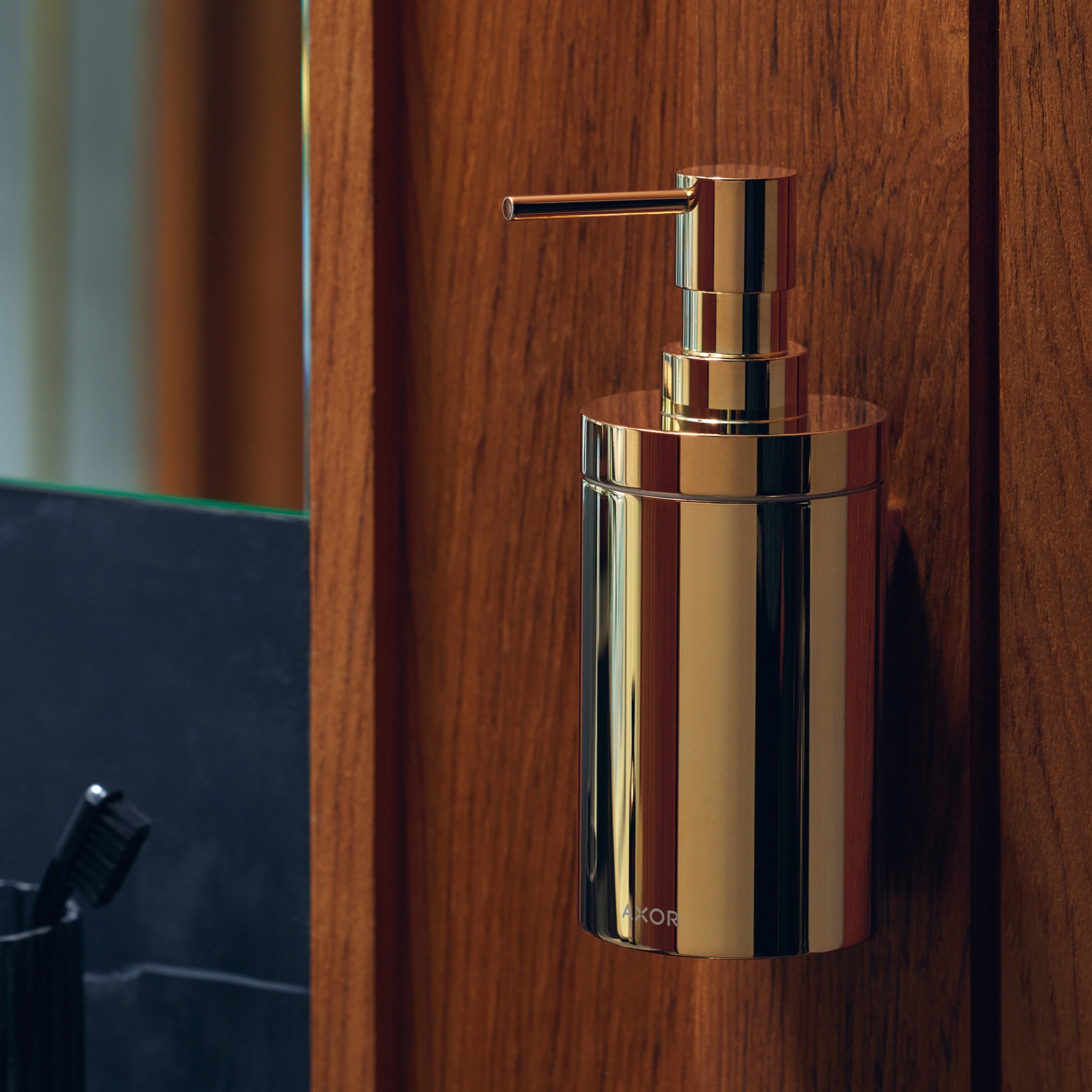 Afficher le produit AXOR Universal Circular Accessories Liquid soap dispenser du fabricant AXOR