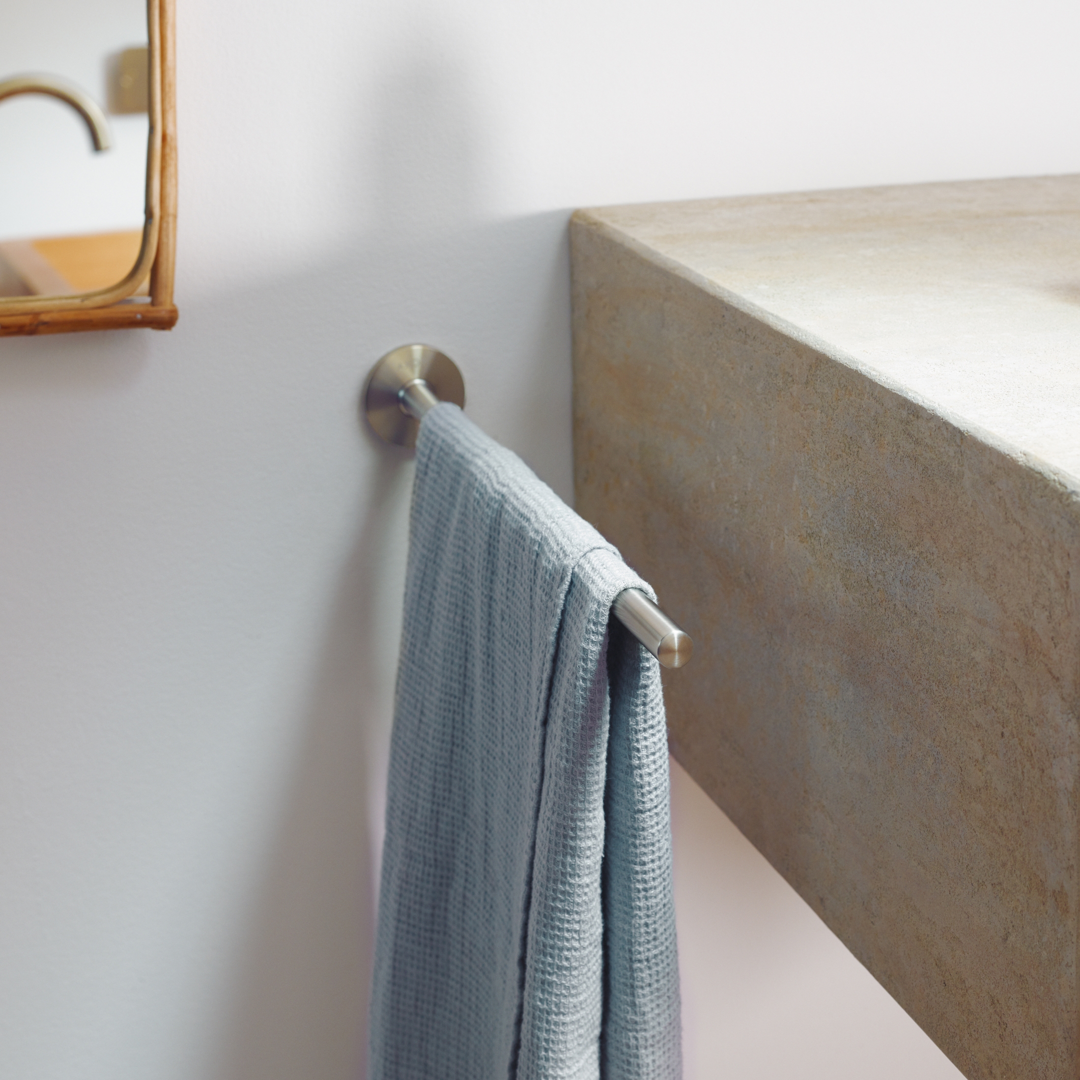 Produkt AXOR Universal Circular Accessories Towel holder des Herstellers AXOR anzeigen