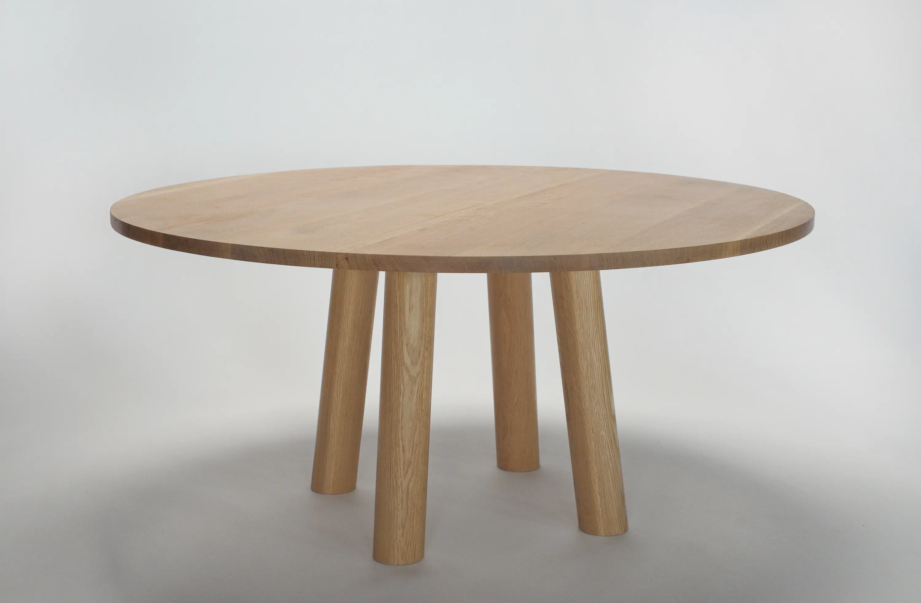 Fort Standard - Column Table Round