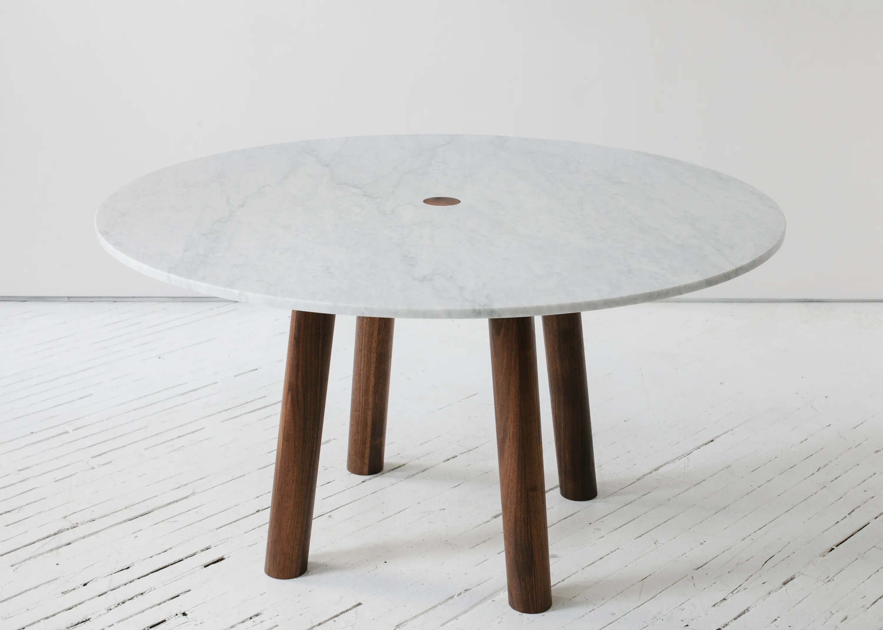 Fort Standard - Column Table Round