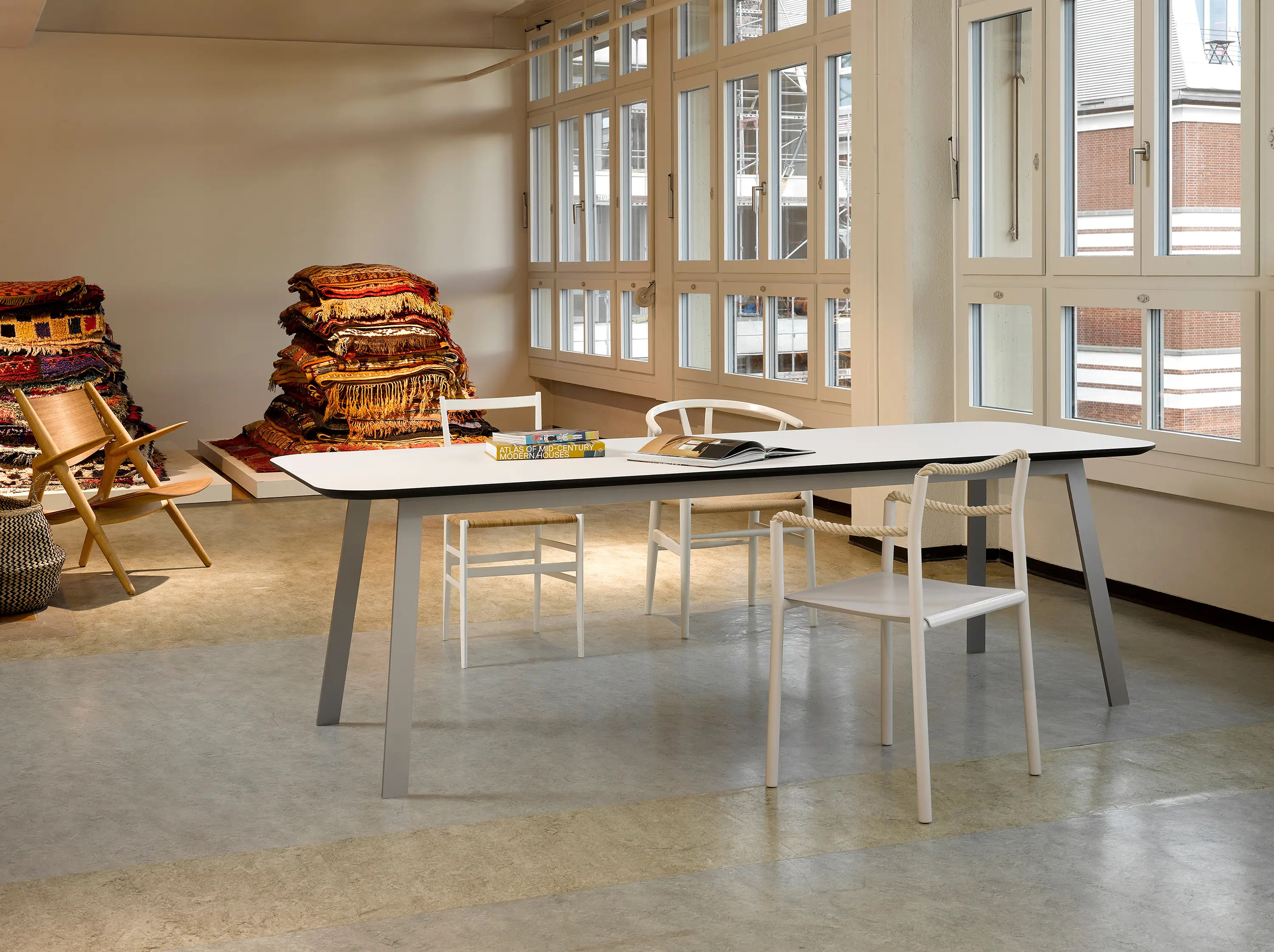 Vifian Möbelwerkstätte AG - più | Table de Manger
