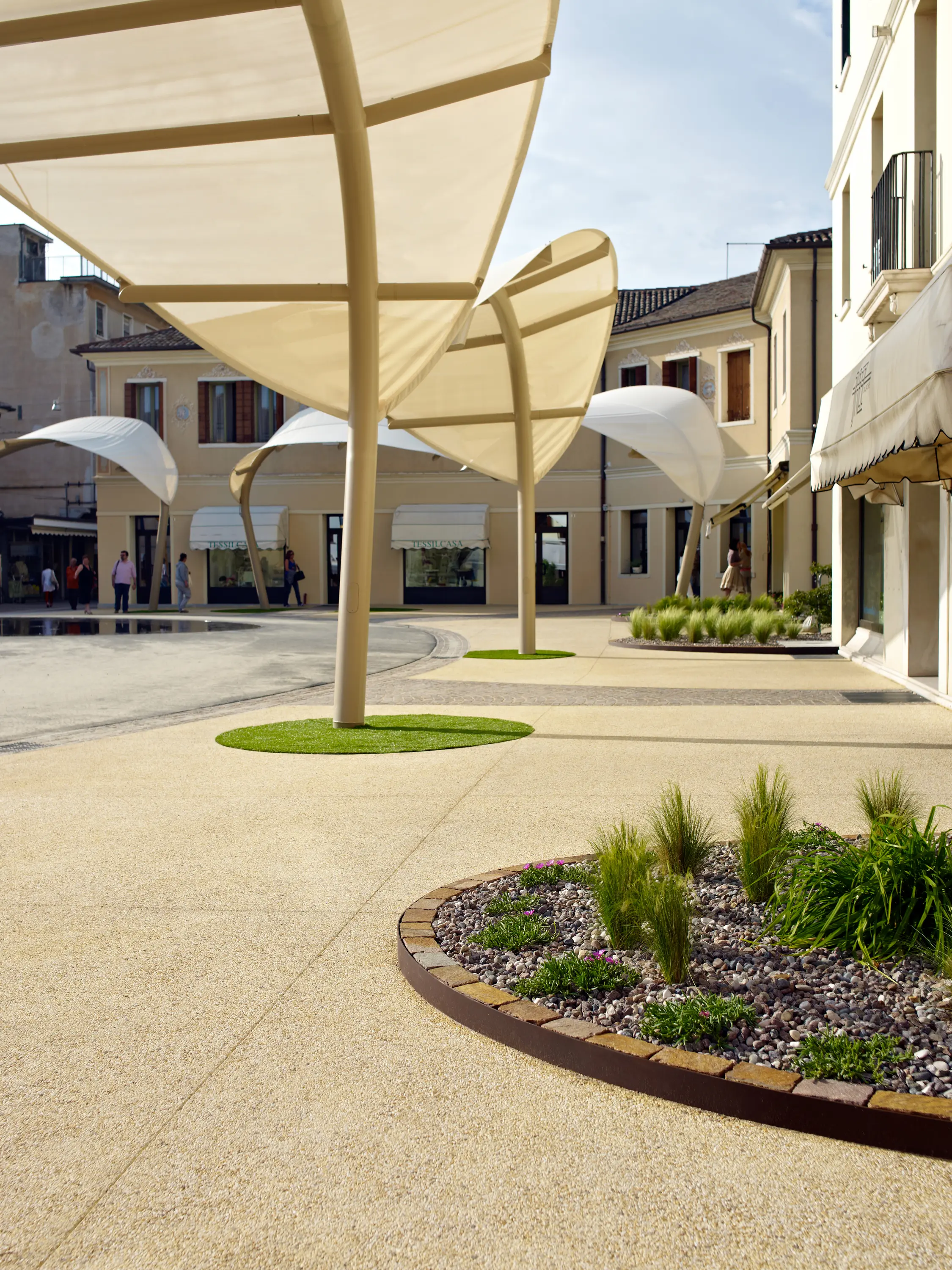 Ideal Work - Sassoitalia Floor - Sabbia, Bianco, Misto orientale-Botticino