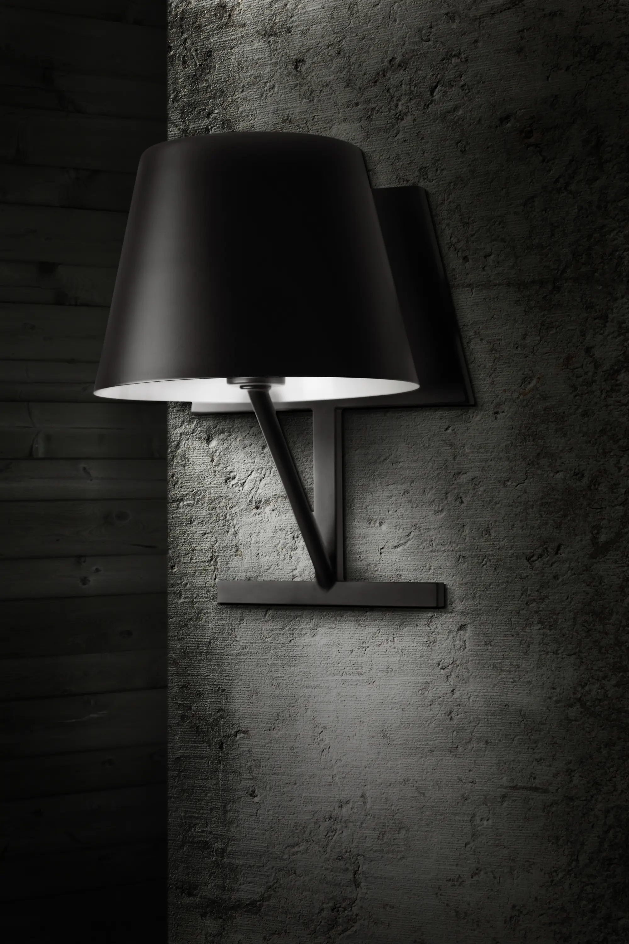 SEEDDESIGN - Concom Wall Lamp
